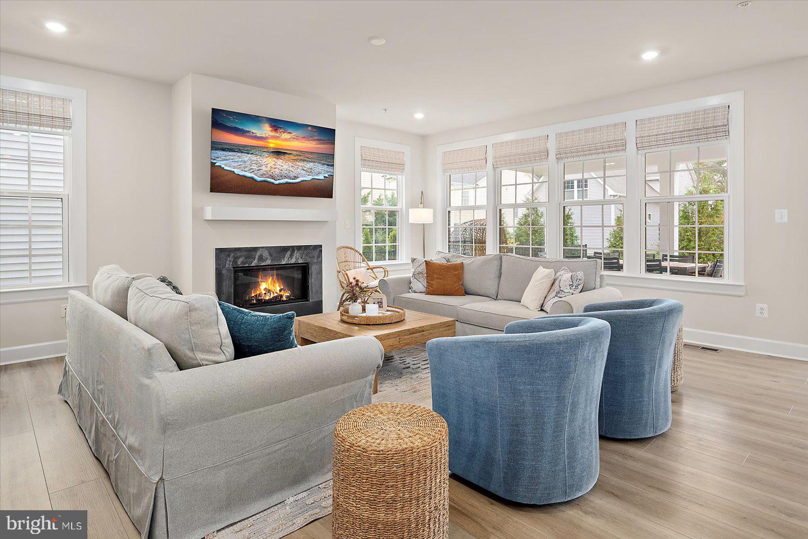 BAYSIDE - Residential