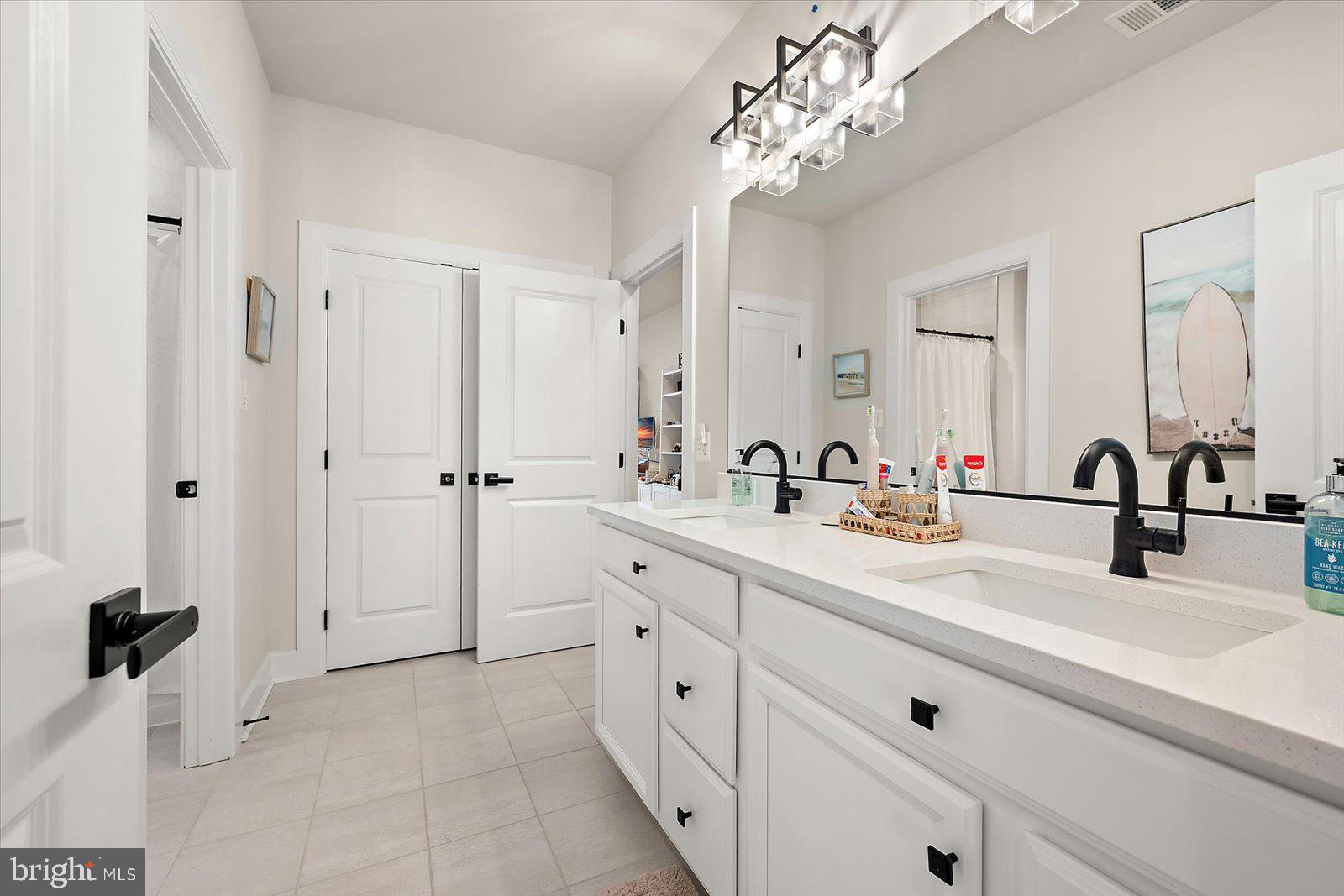 BAYSIDE - Residential