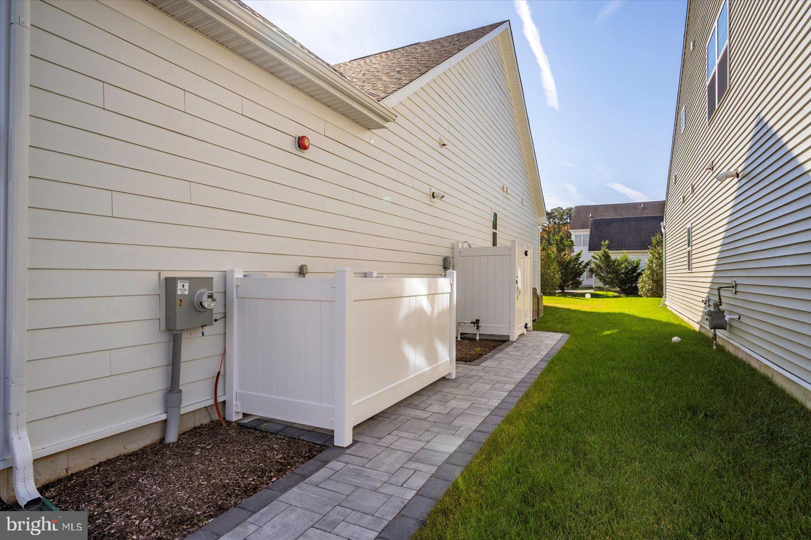 BAYSIDE - Residential