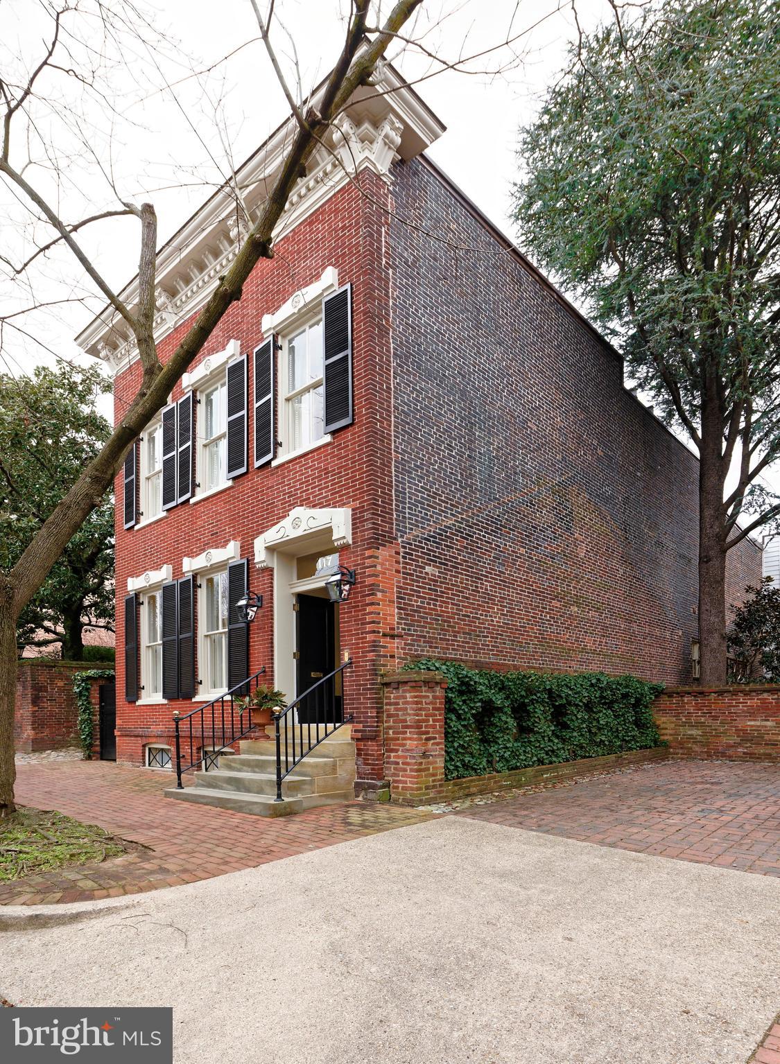 OLD TOWN - Residential