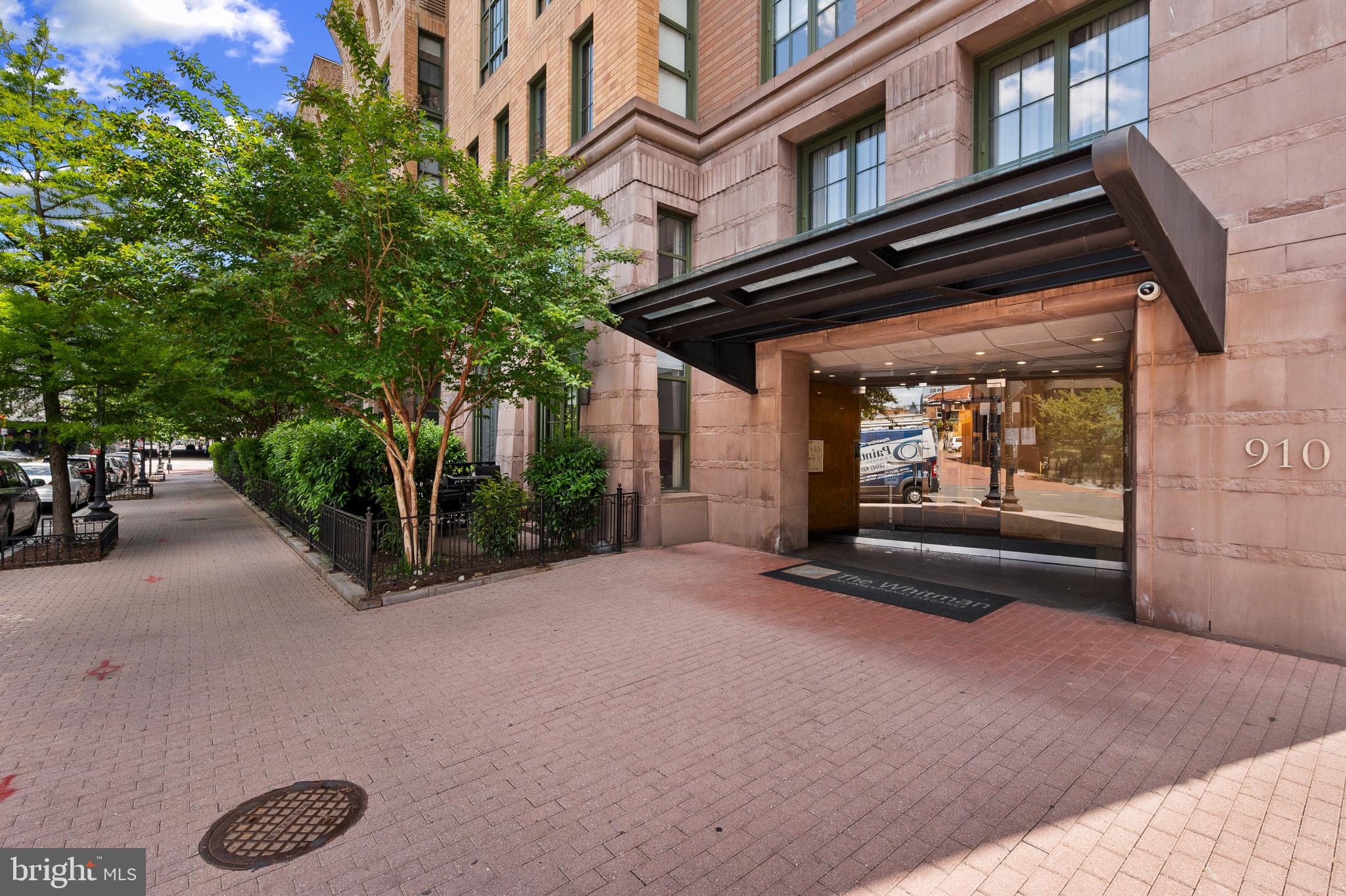 910 M STREET NW 1006