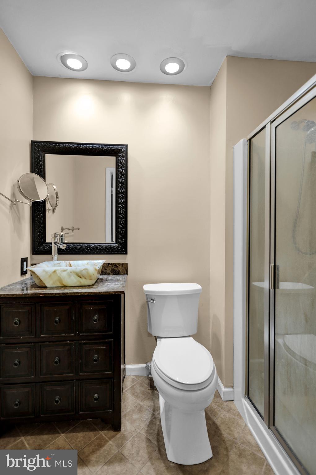 FLYING HILLS - Residential