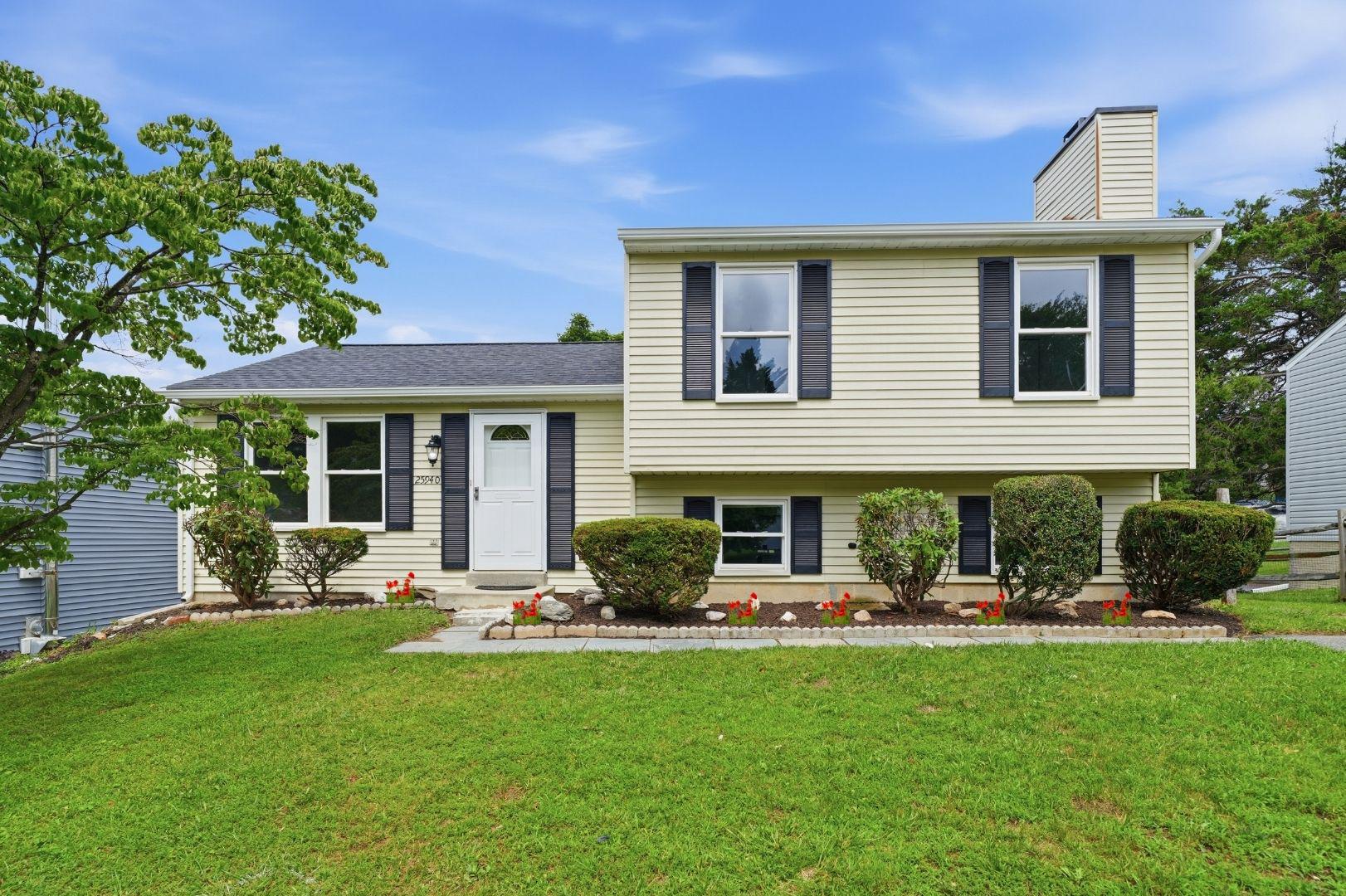 Photo 1 of 55 — 25940 LARGO COURT, DAMASCUS, MD 20872