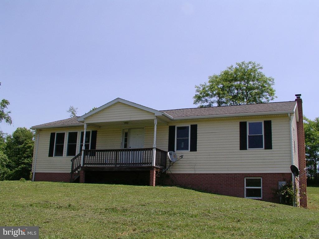 See docs for required offer guidelines. Freddie Mac First look ends June 24, 2019 for owner occupant offers. EMD to CENTURY 21 Braddock Realty. Must be certified funds with buyer's name as remitter on check. Sold As-IS. New HVAC, New Carpet, Some new windows, 3 bed 2 bath Rancher on 1.25 acres.