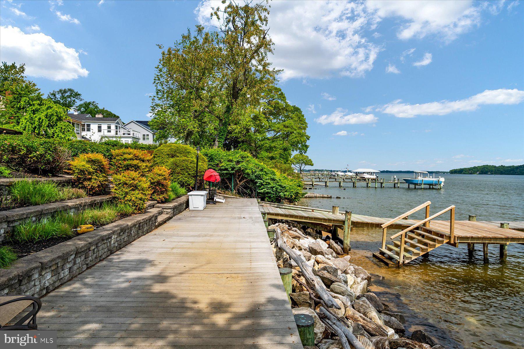 CAPE ST CLAIRE - Residential