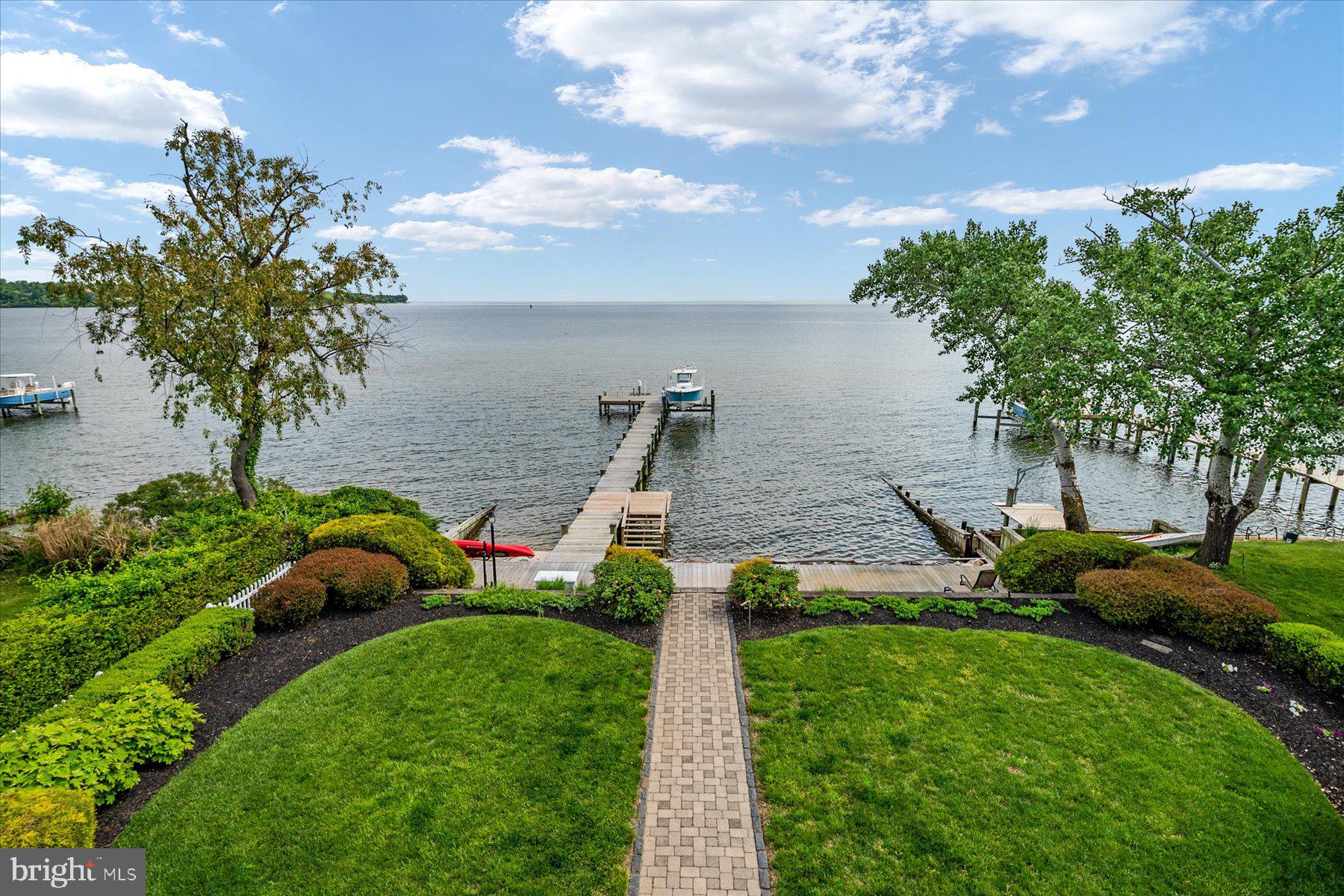 CAPE ST CLAIRE - Residential