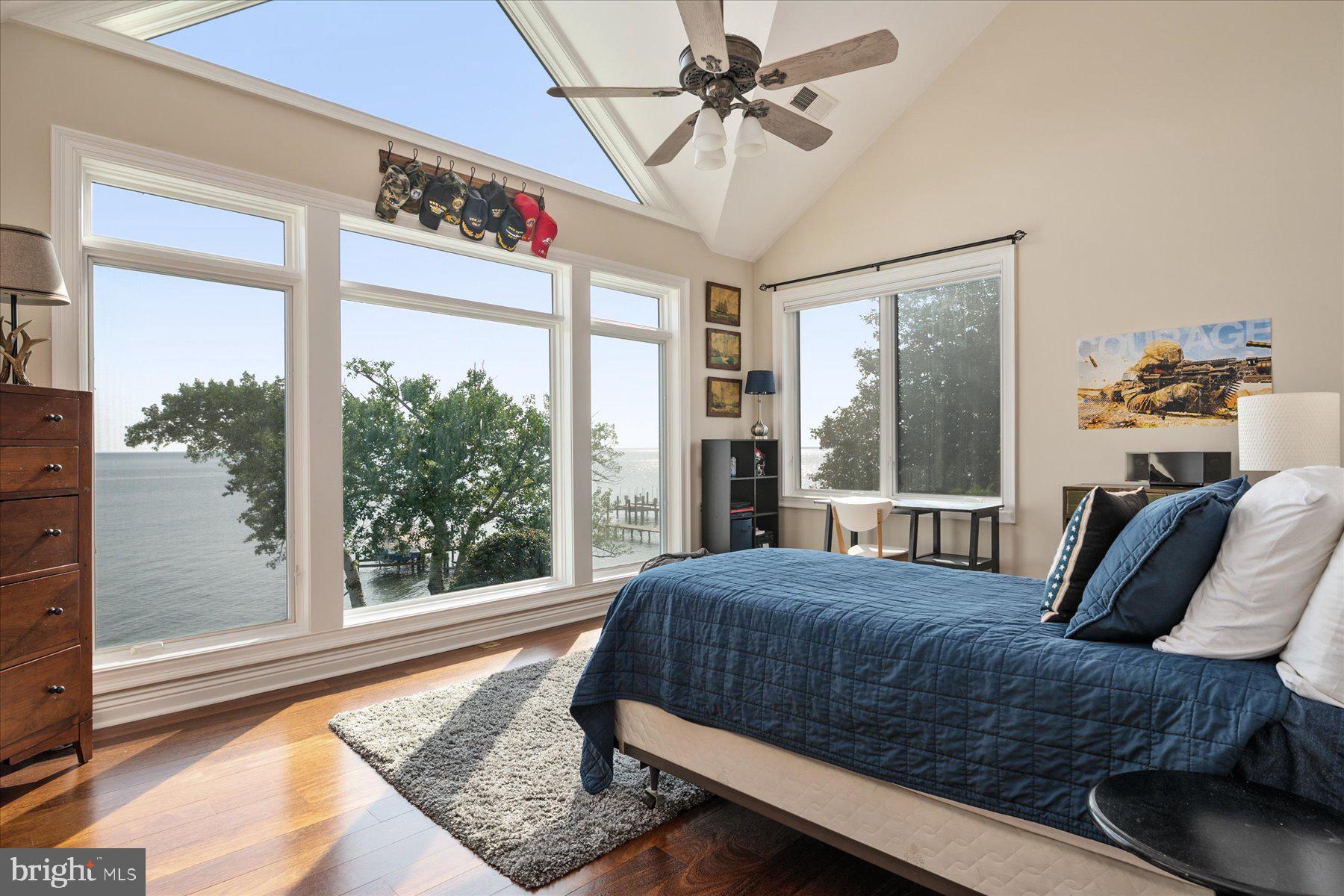 CAPE ST CLAIRE - Residential