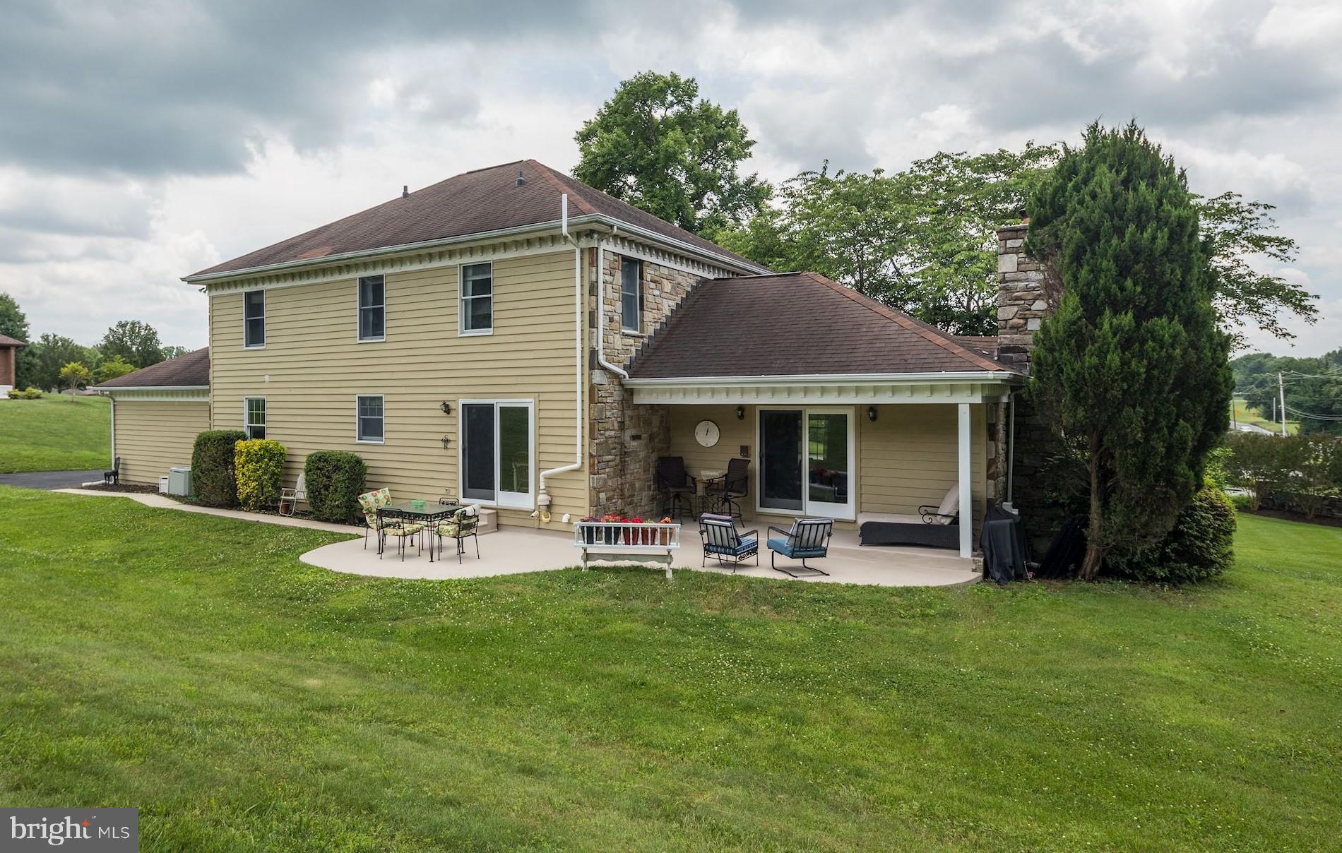 TODD LAKES - Residential