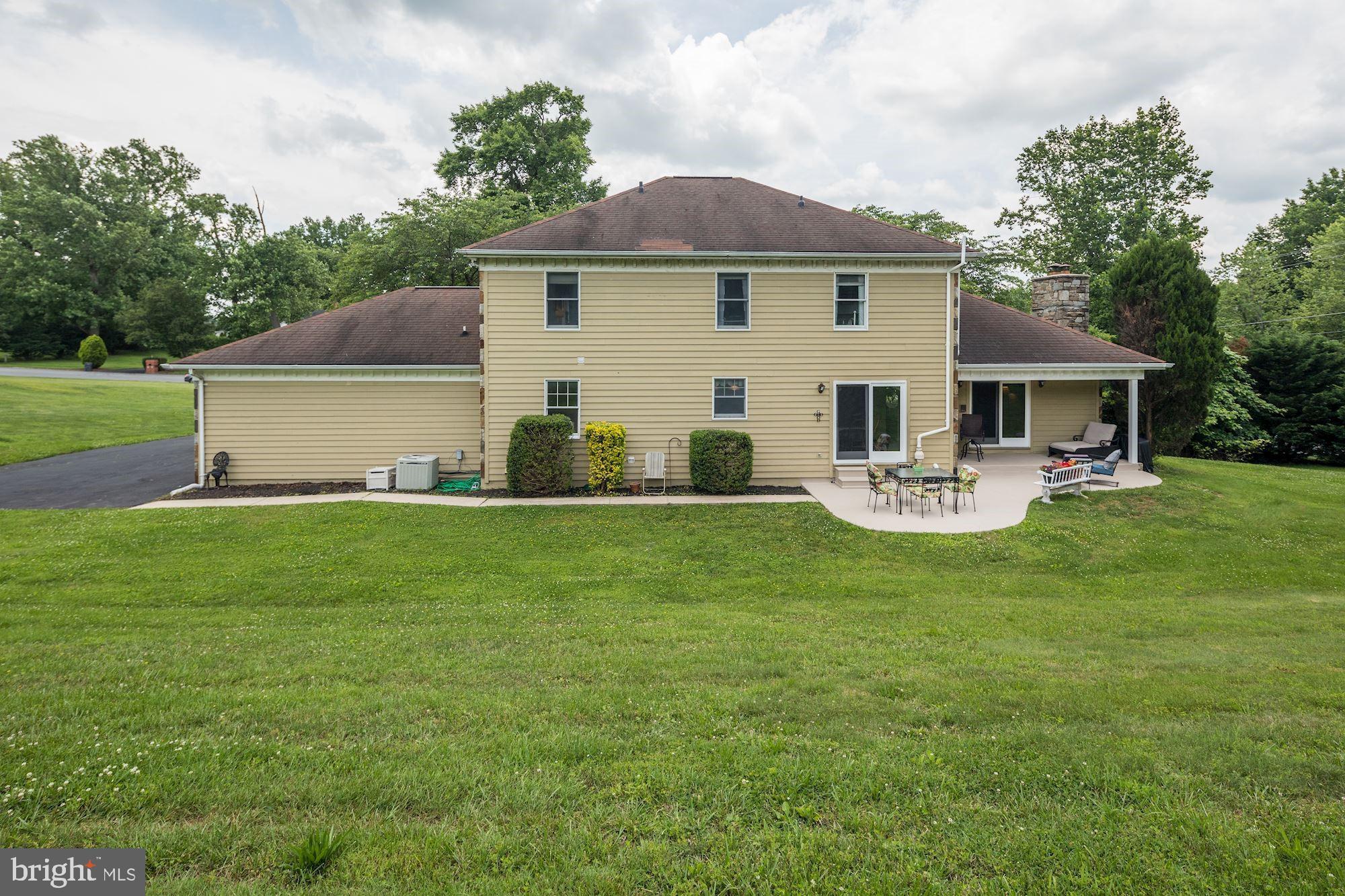 TODD LAKES - Residential