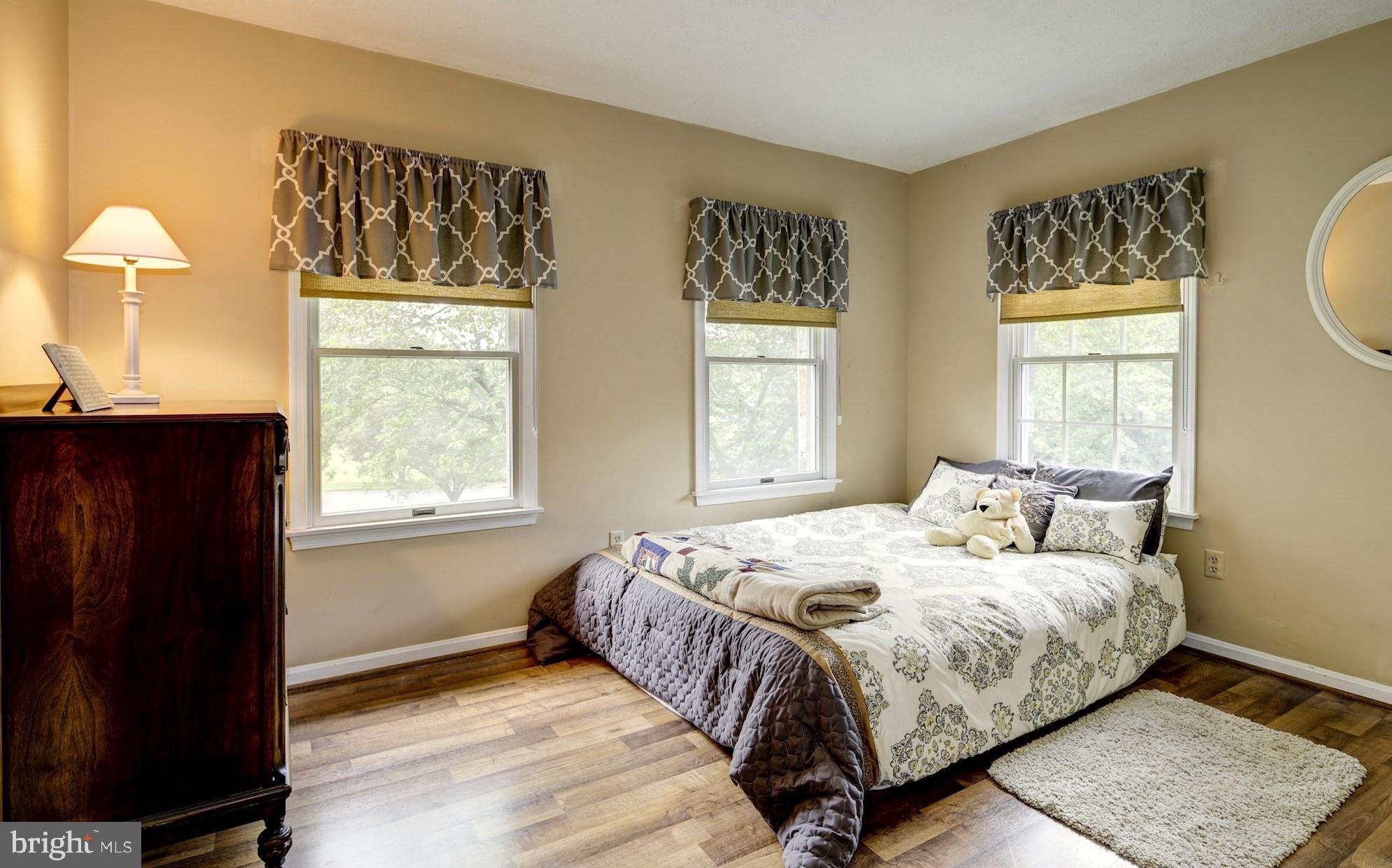 TODD LAKES - Residential