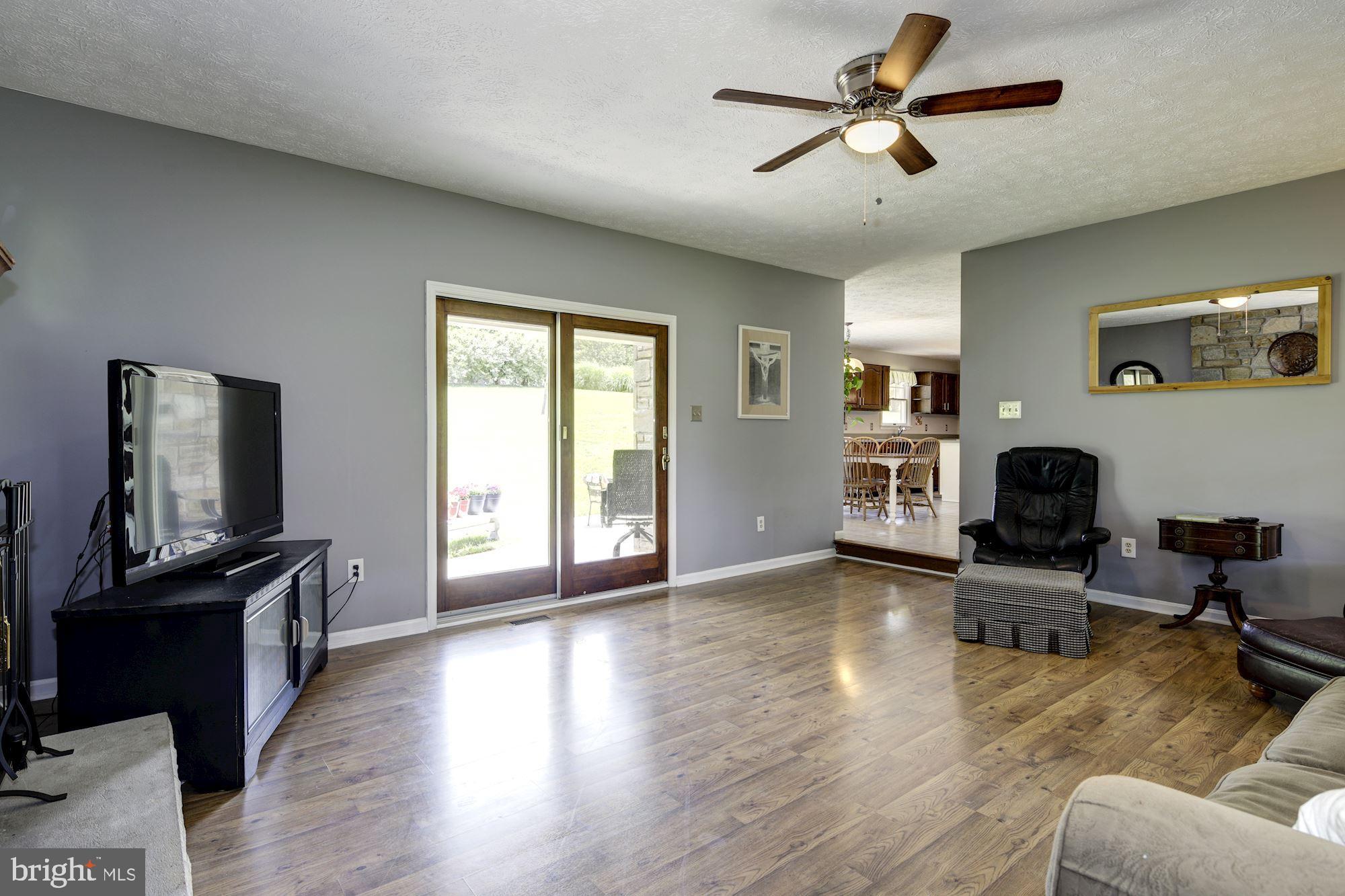 TODD LAKES - Residential