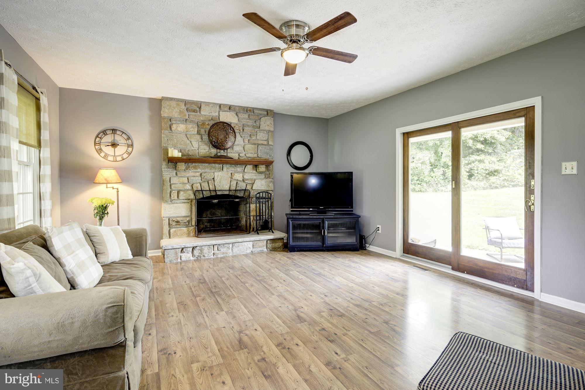 TODD LAKES - Residential