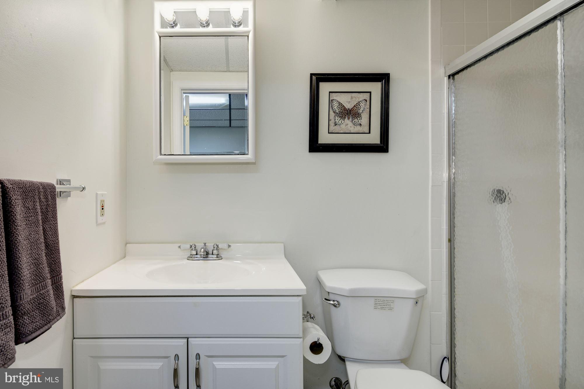 TODD LAKES - Residential