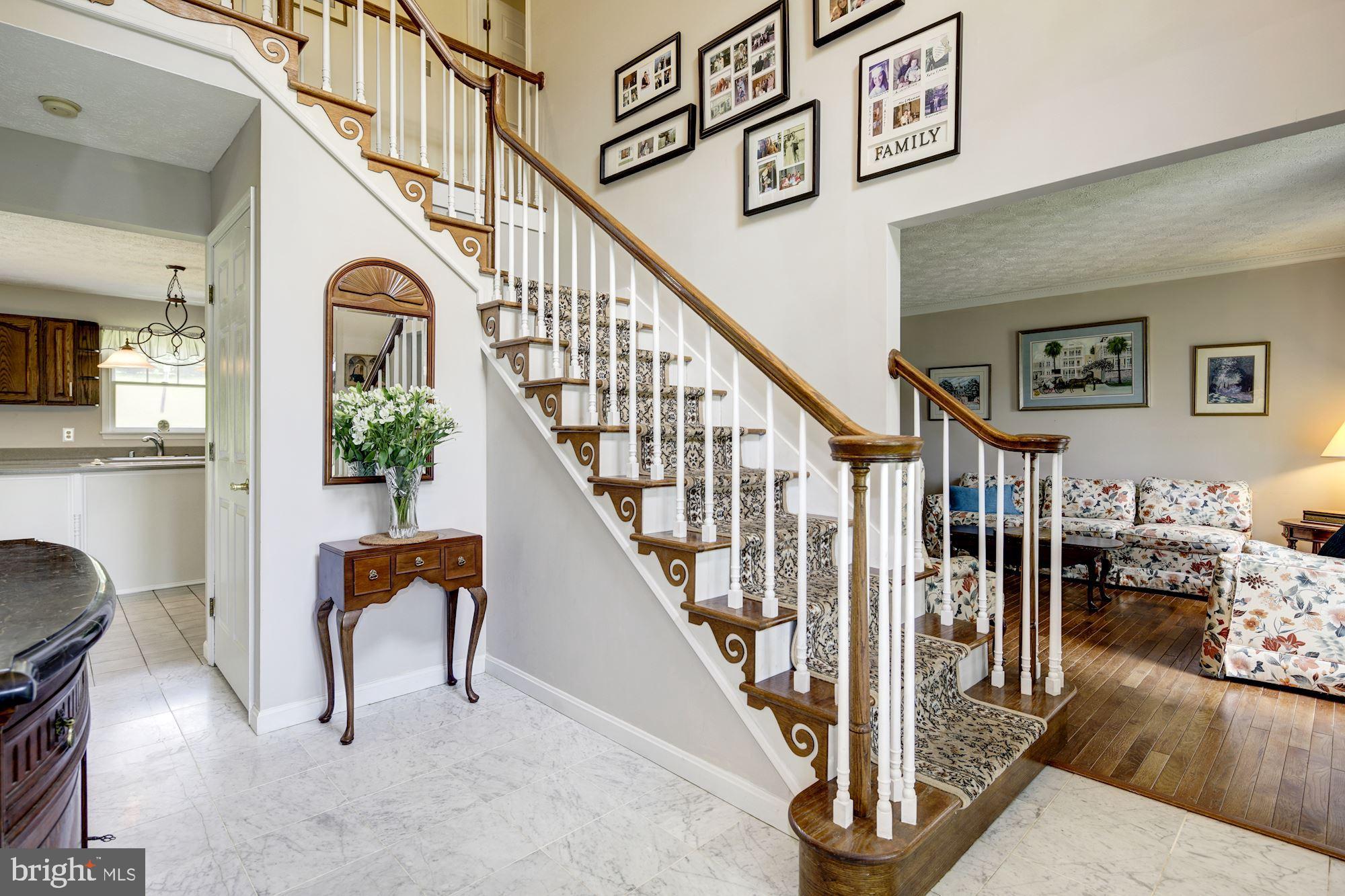 TODD LAKES - Residential