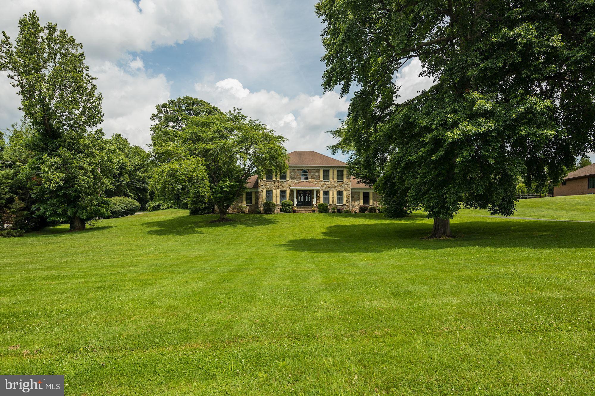 TODD LAKES - Residential