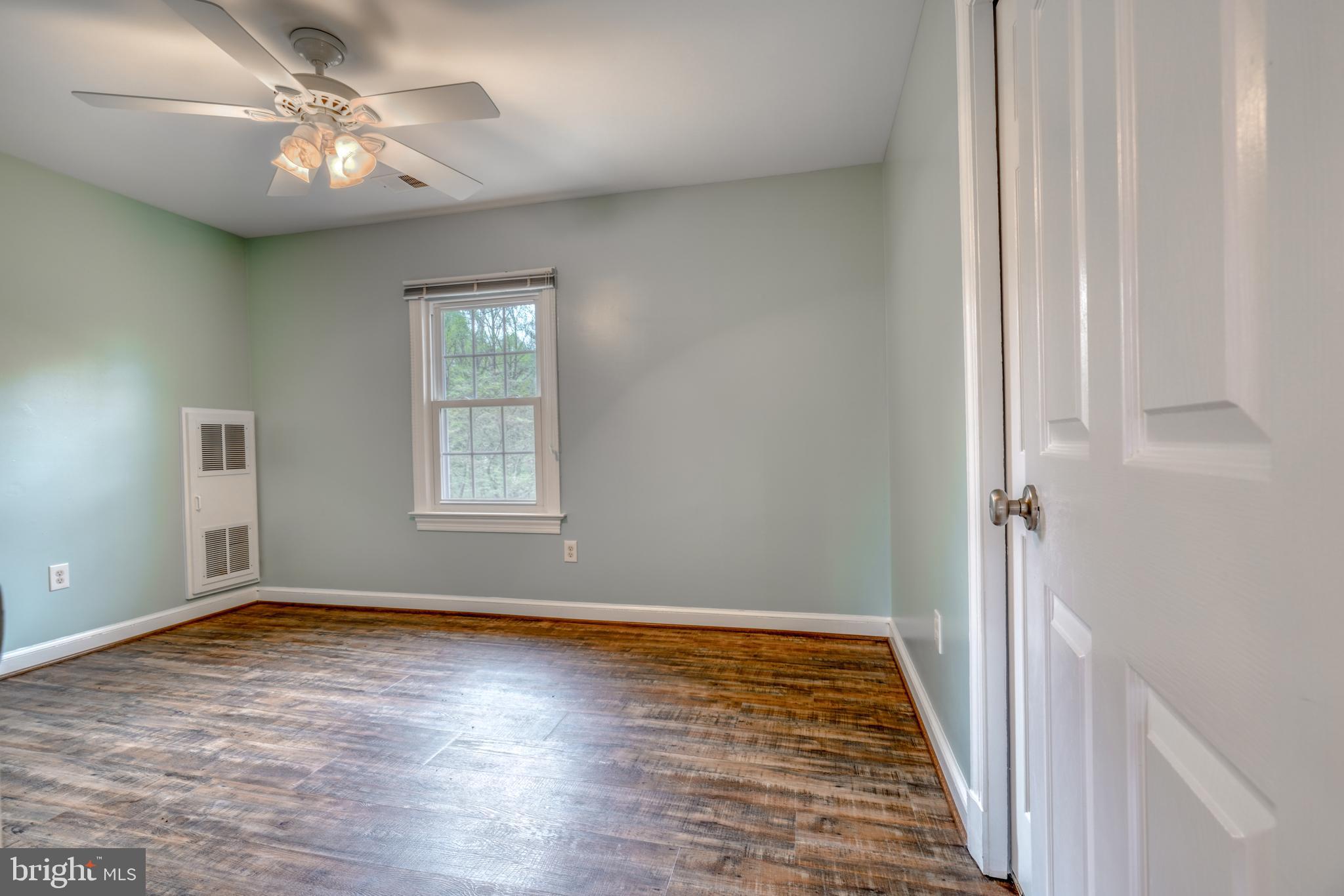 FARMLANDS - Residential