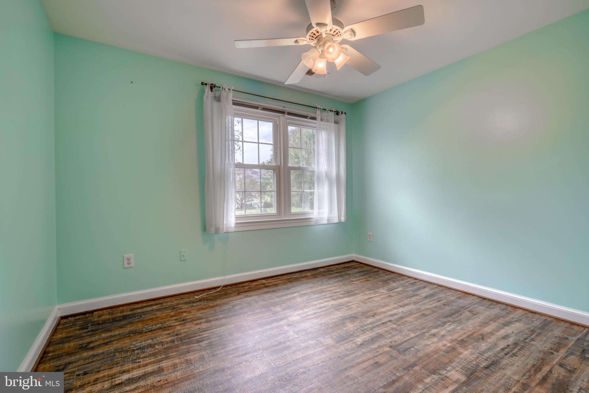 FARMLANDS - Residential