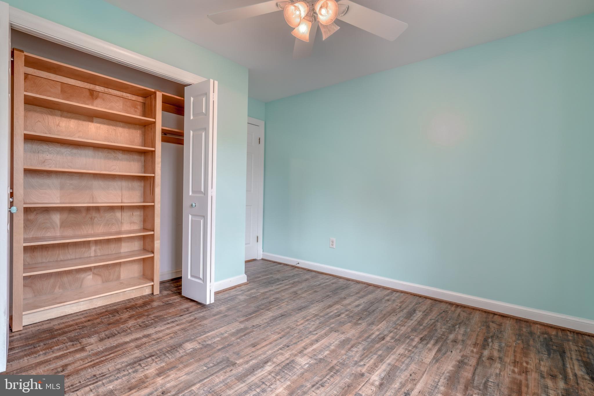 FARMLANDS - Residential