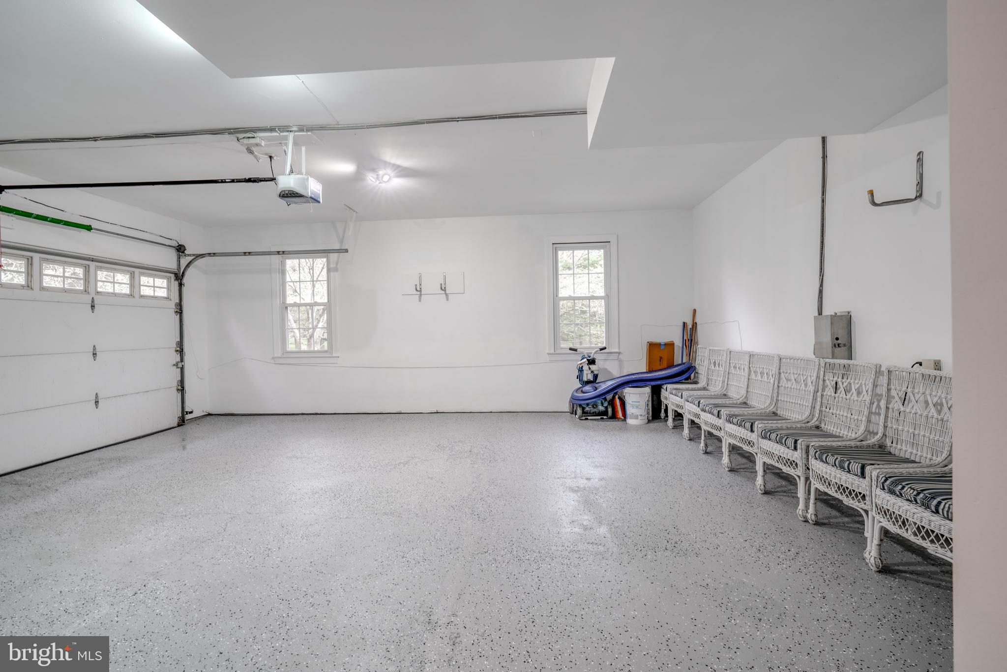 FARMLANDS - Residential