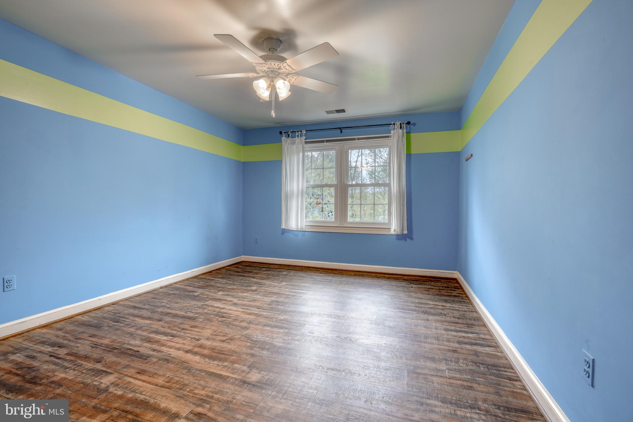 FARMLANDS - Residential