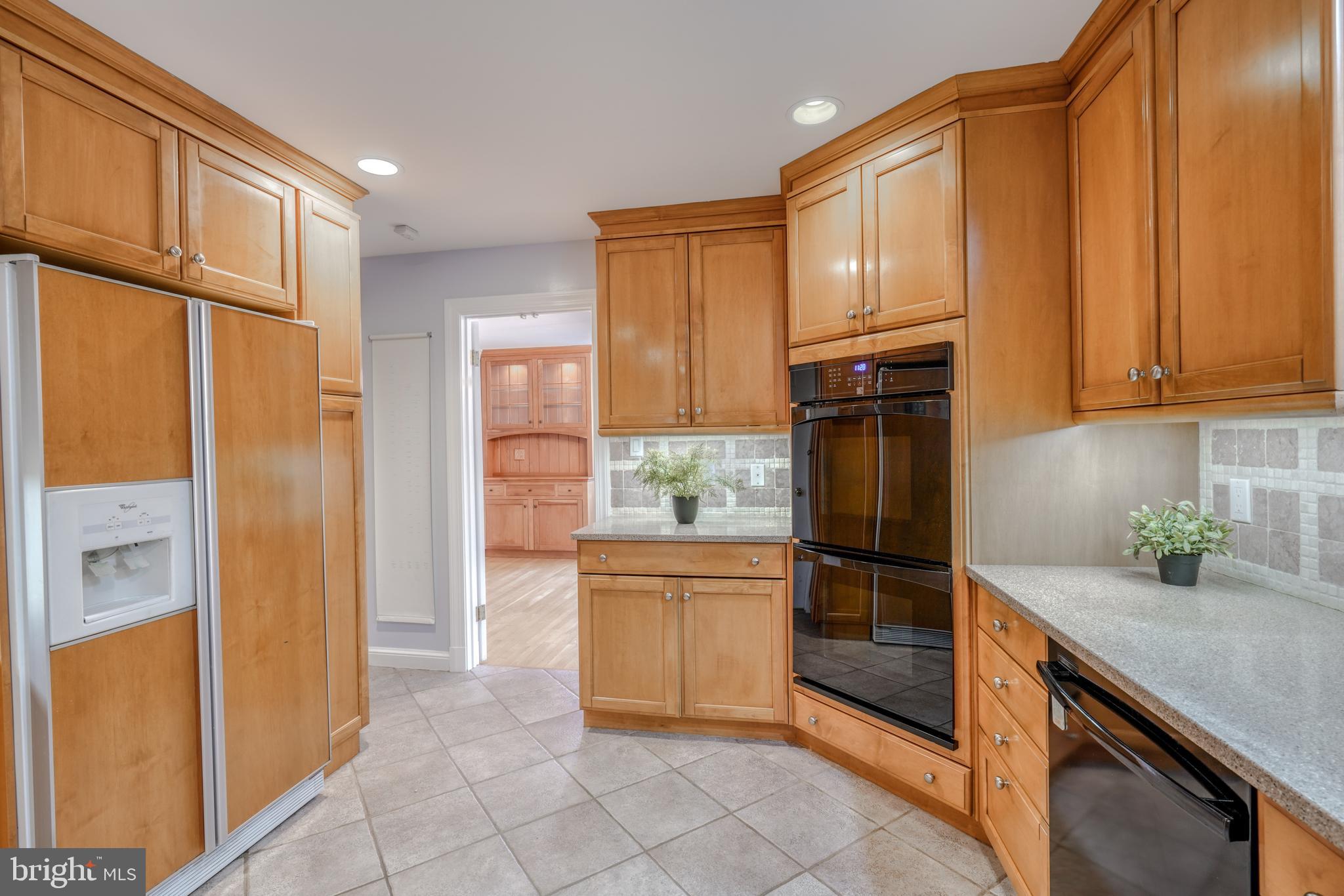 FARMLANDS - Residential