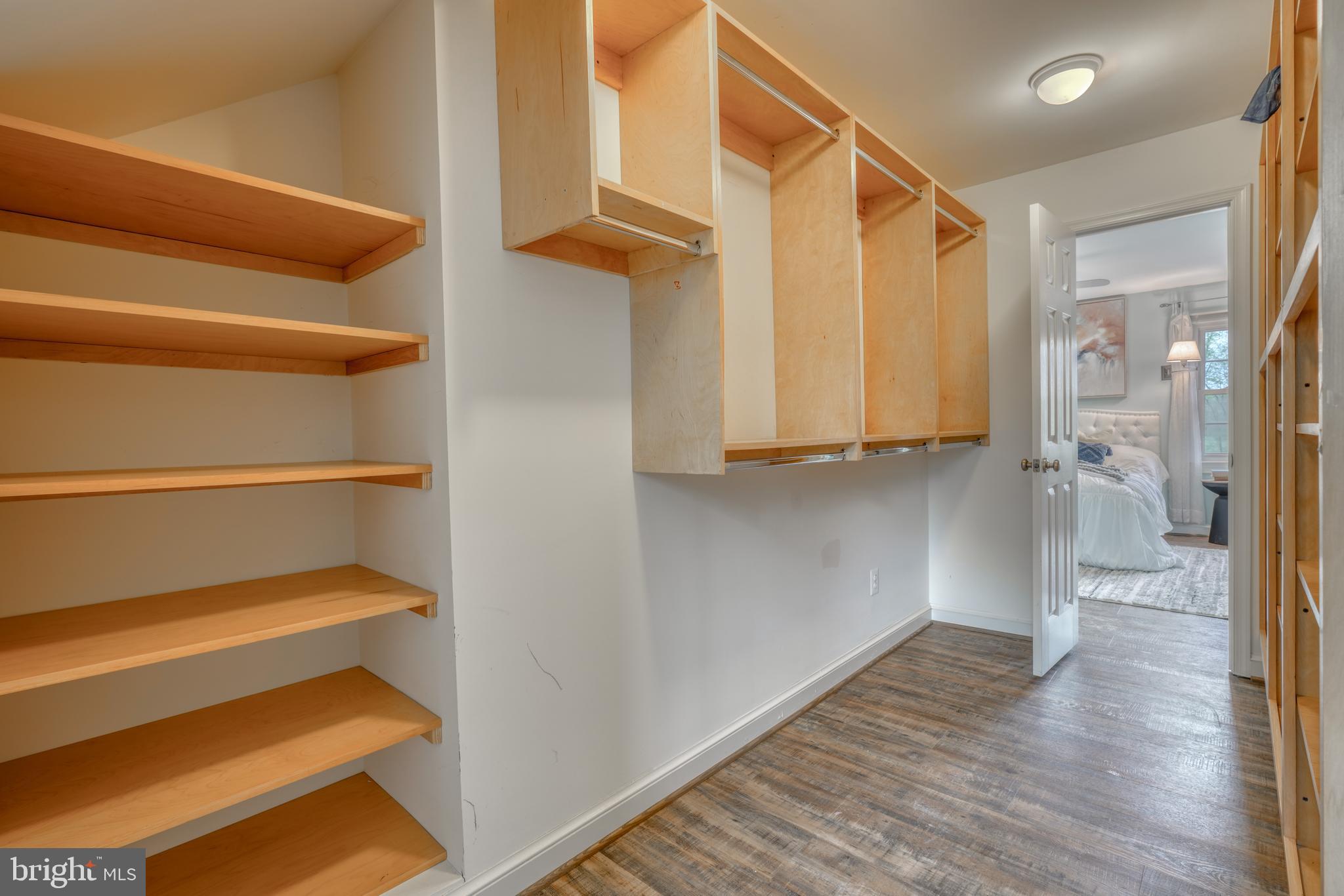 FARMLANDS - Residential