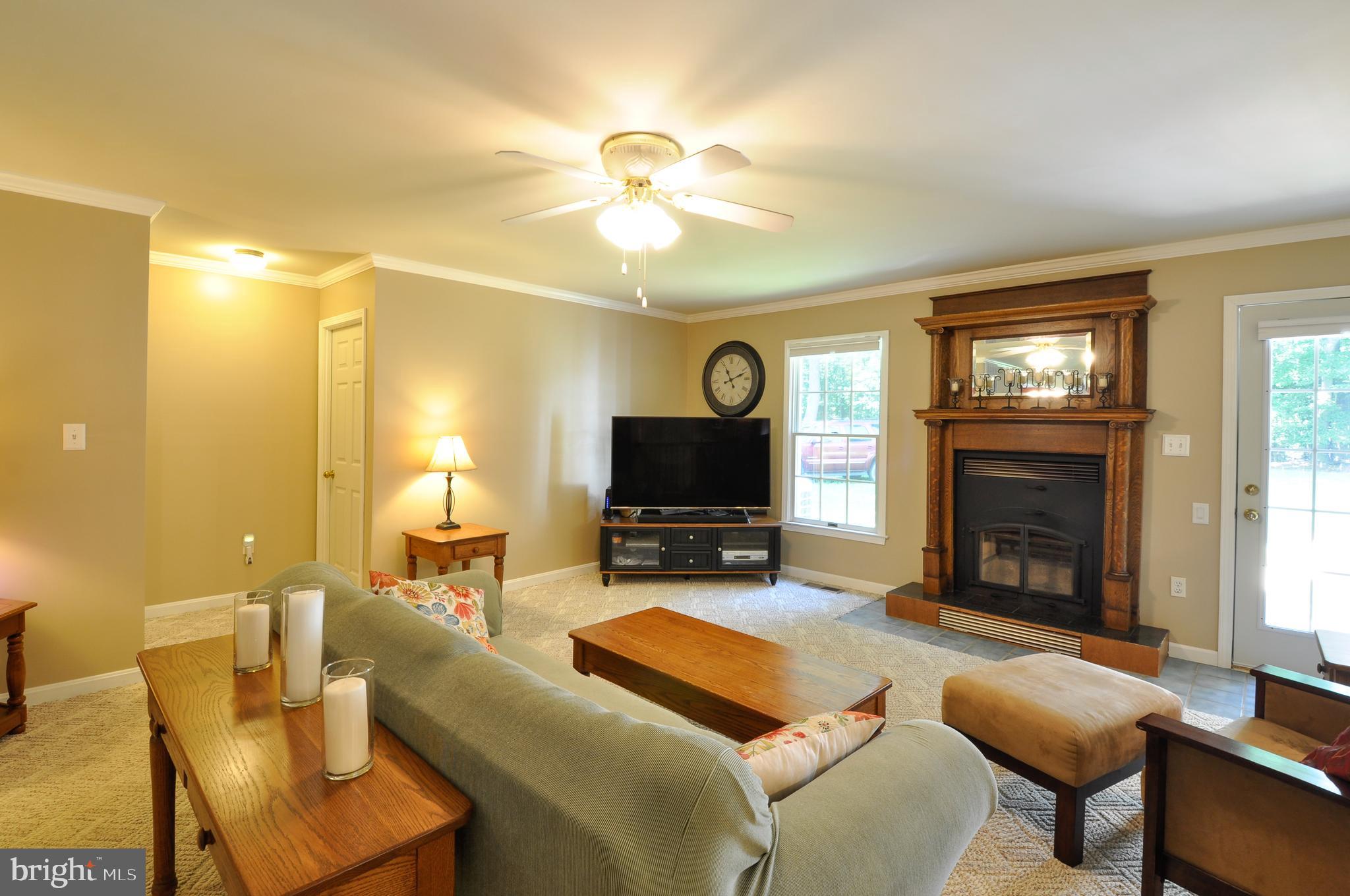 KG ON THE POTOMAC - Residential