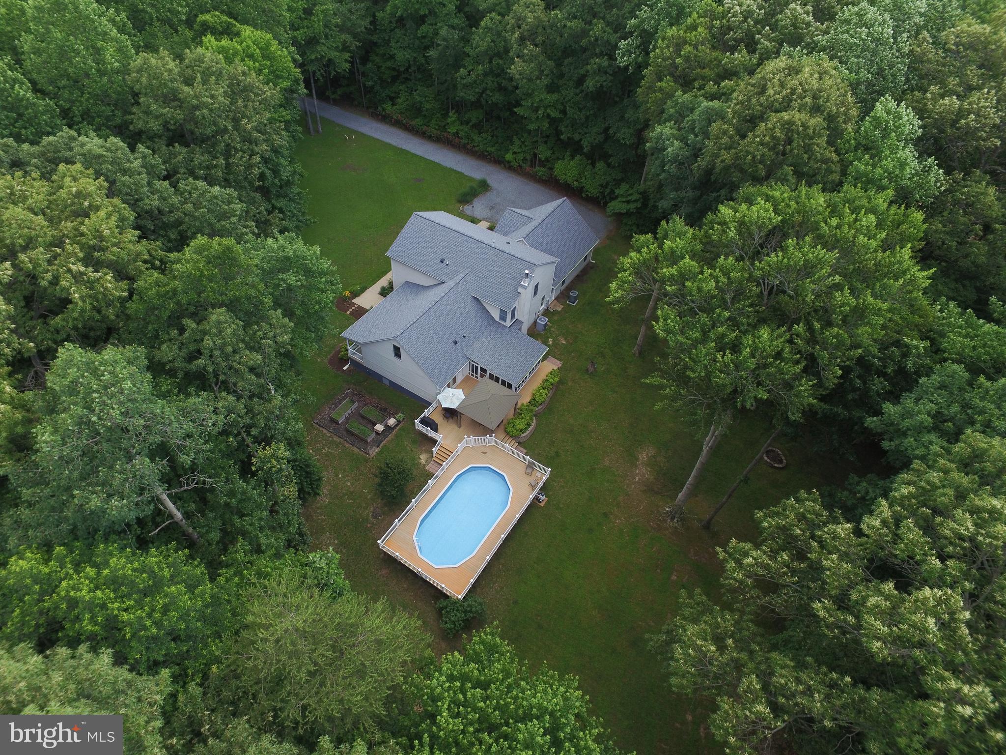 KG ON THE POTOMAC - Residential