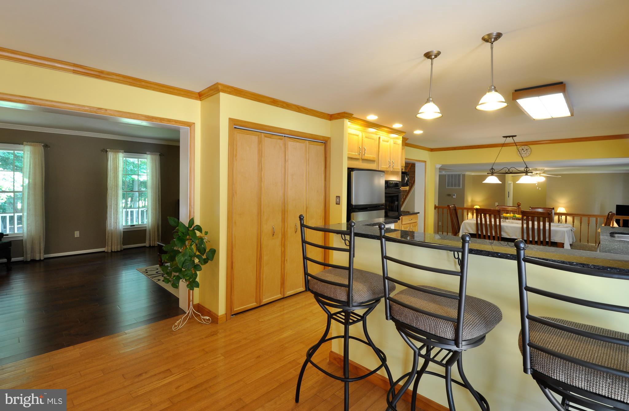 KG ON THE POTOMAC - Residential