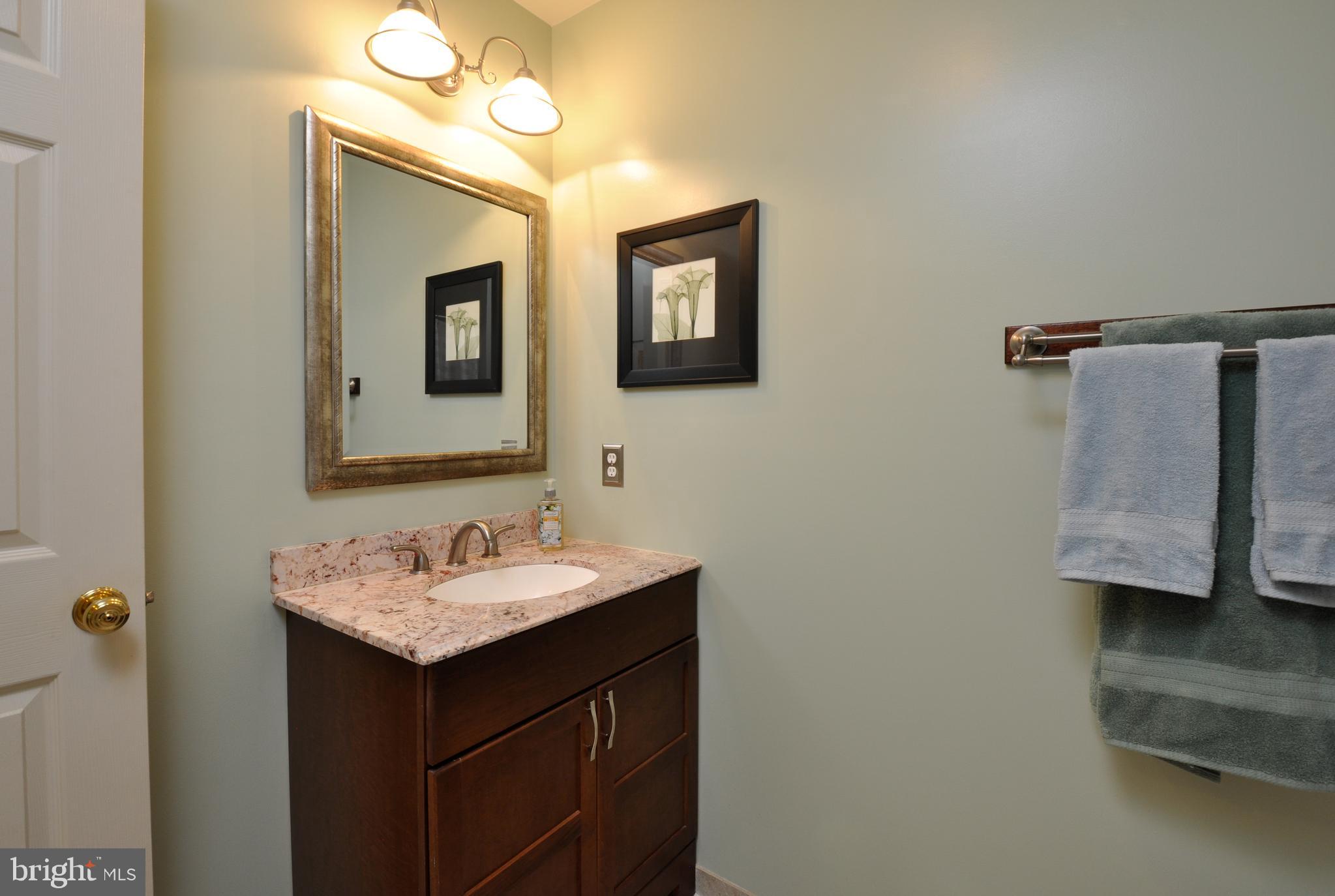 KG ON THE POTOMAC - Residential