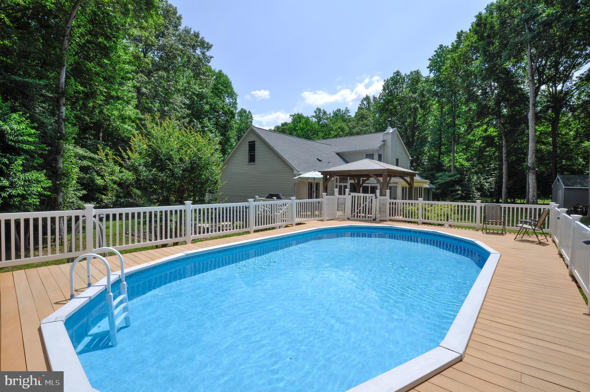 KG ON THE POTOMAC - Residential