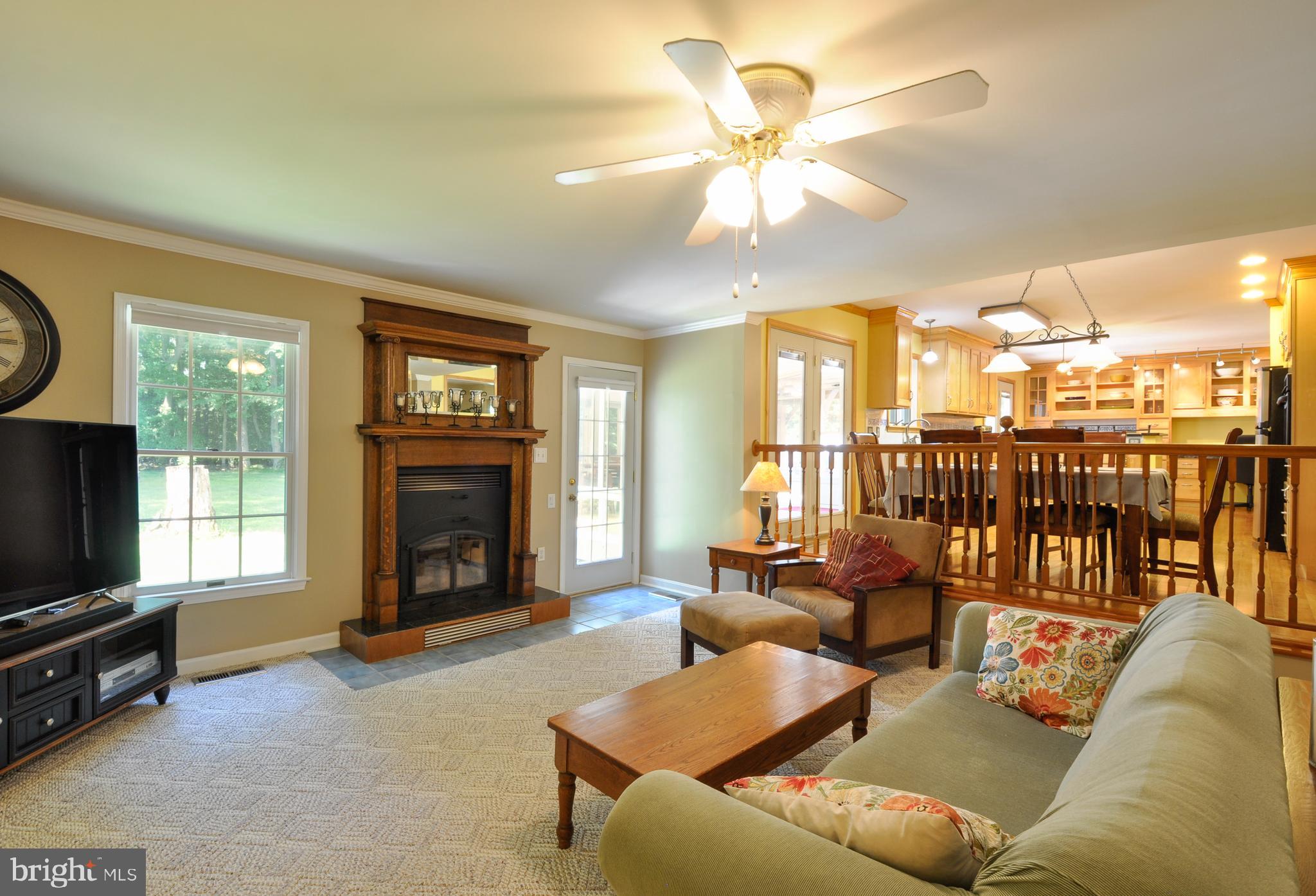 KG ON THE POTOMAC - Residential