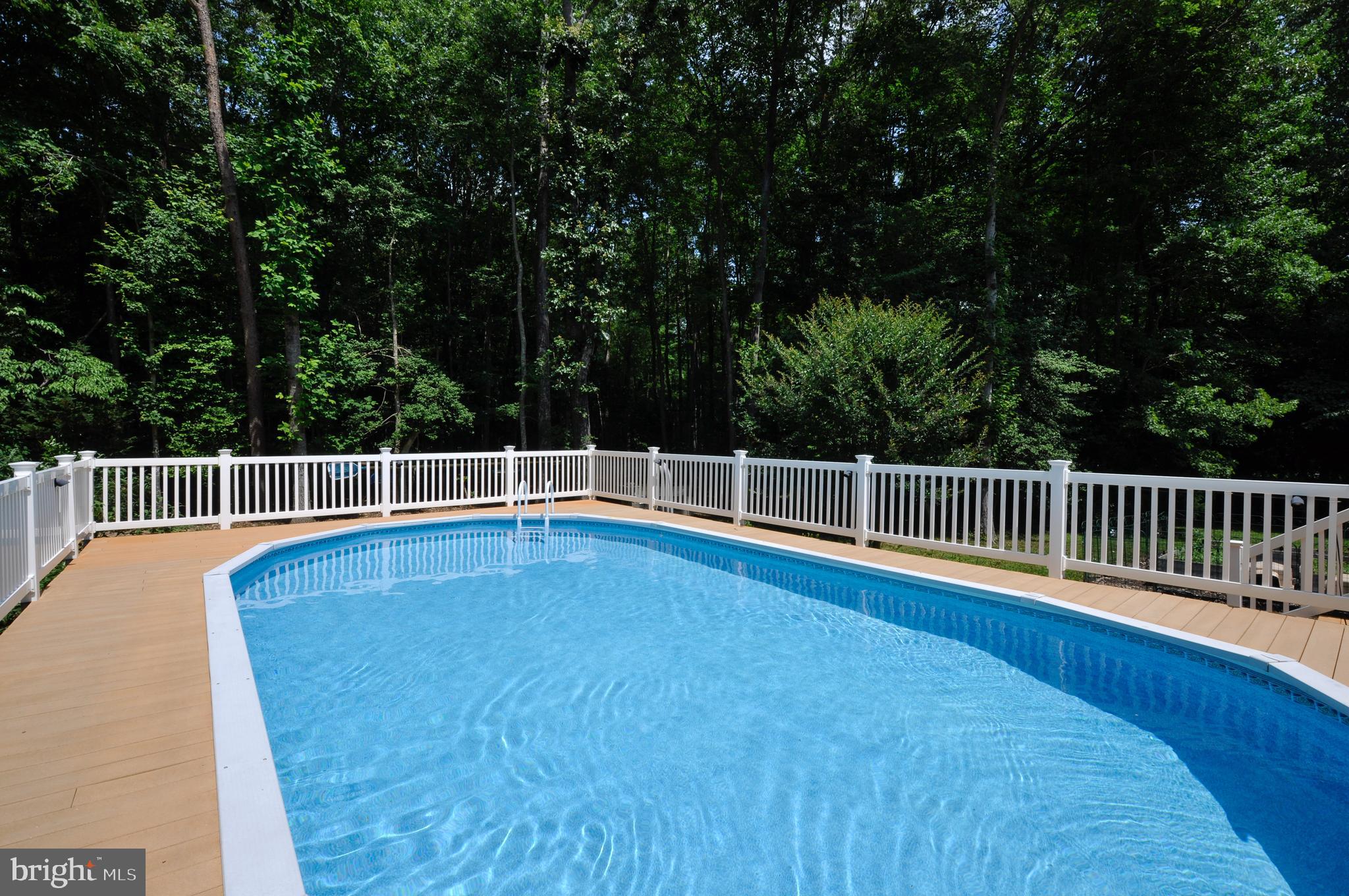 KG ON THE POTOMAC - Residential