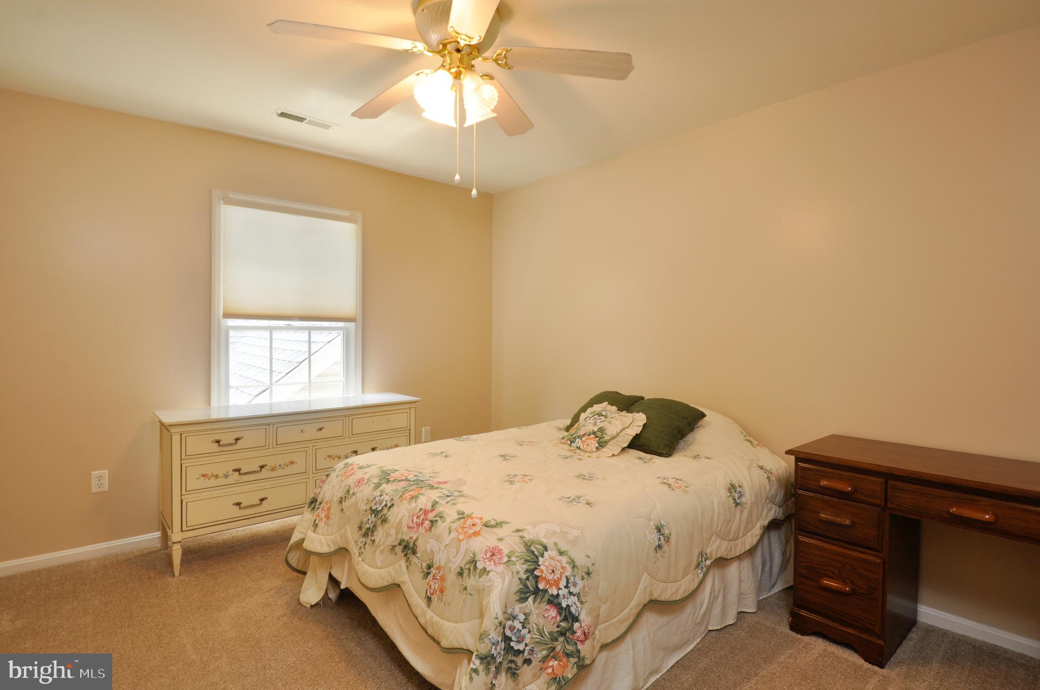 KG ON THE POTOMAC - Residential