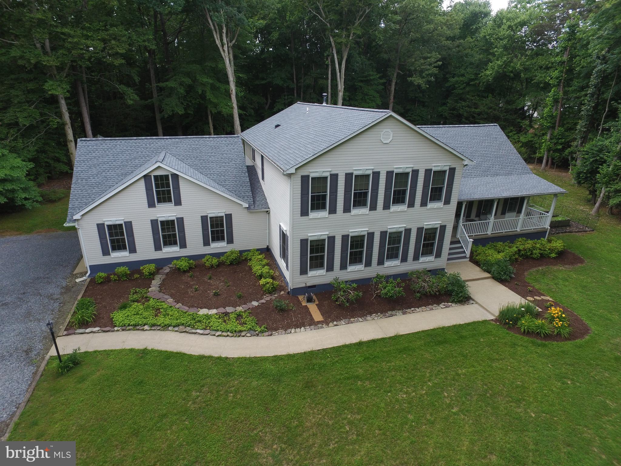 KG ON THE POTOMAC - Residential