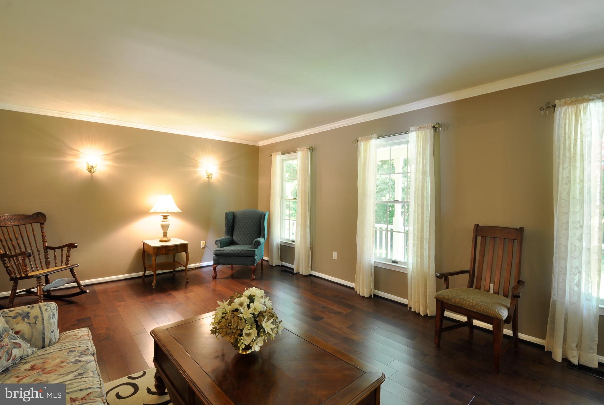 KG ON THE POTOMAC - Residential