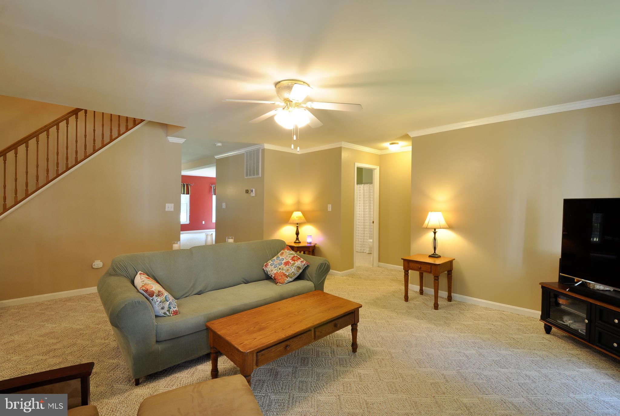 KG ON THE POTOMAC - Residential