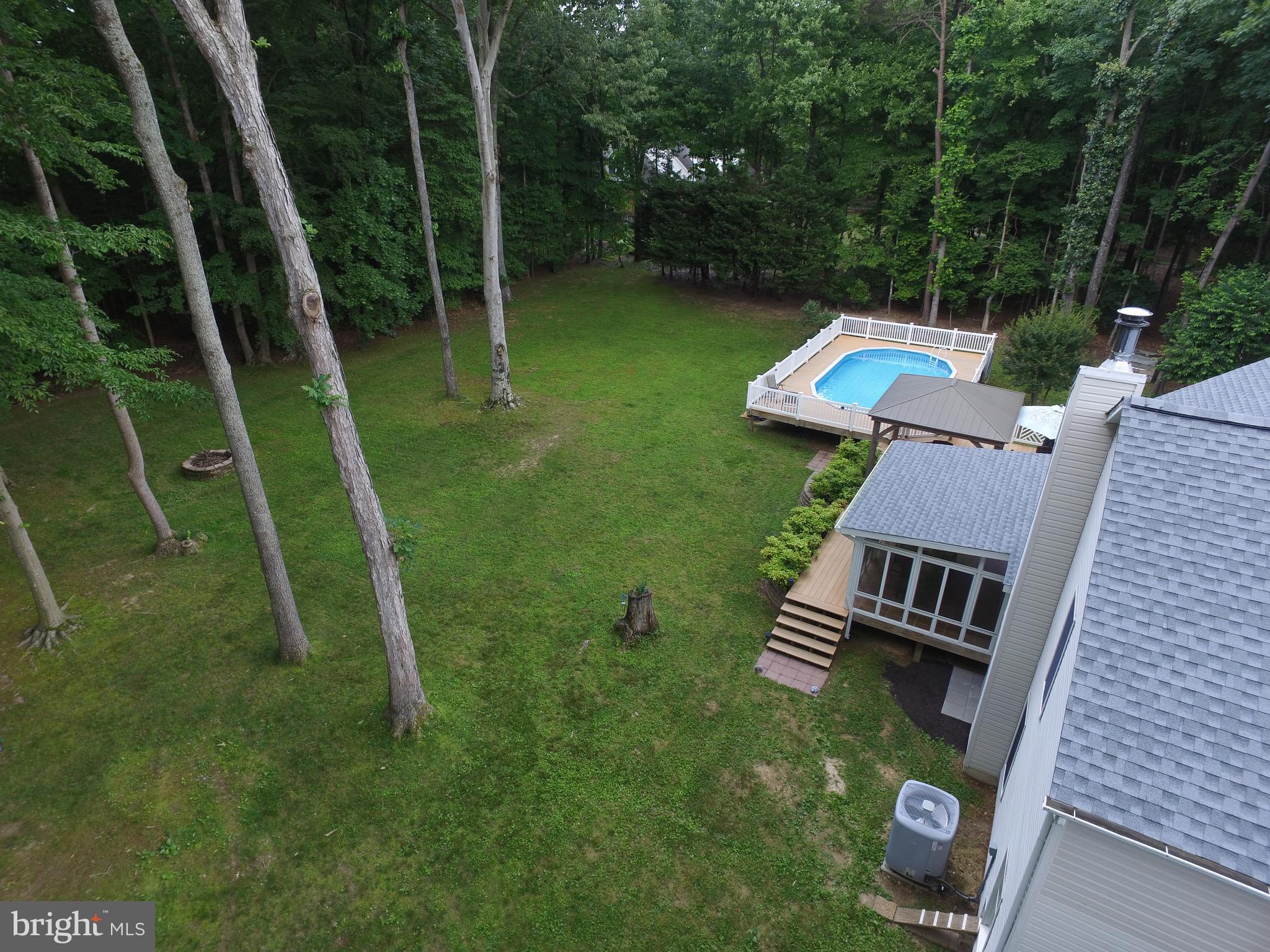 KG ON THE POTOMAC - Residential