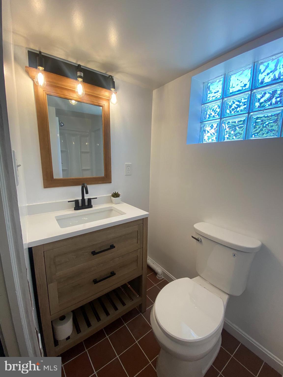 LAURAVILLE HISTORIC DISTRICT - Residential Lease