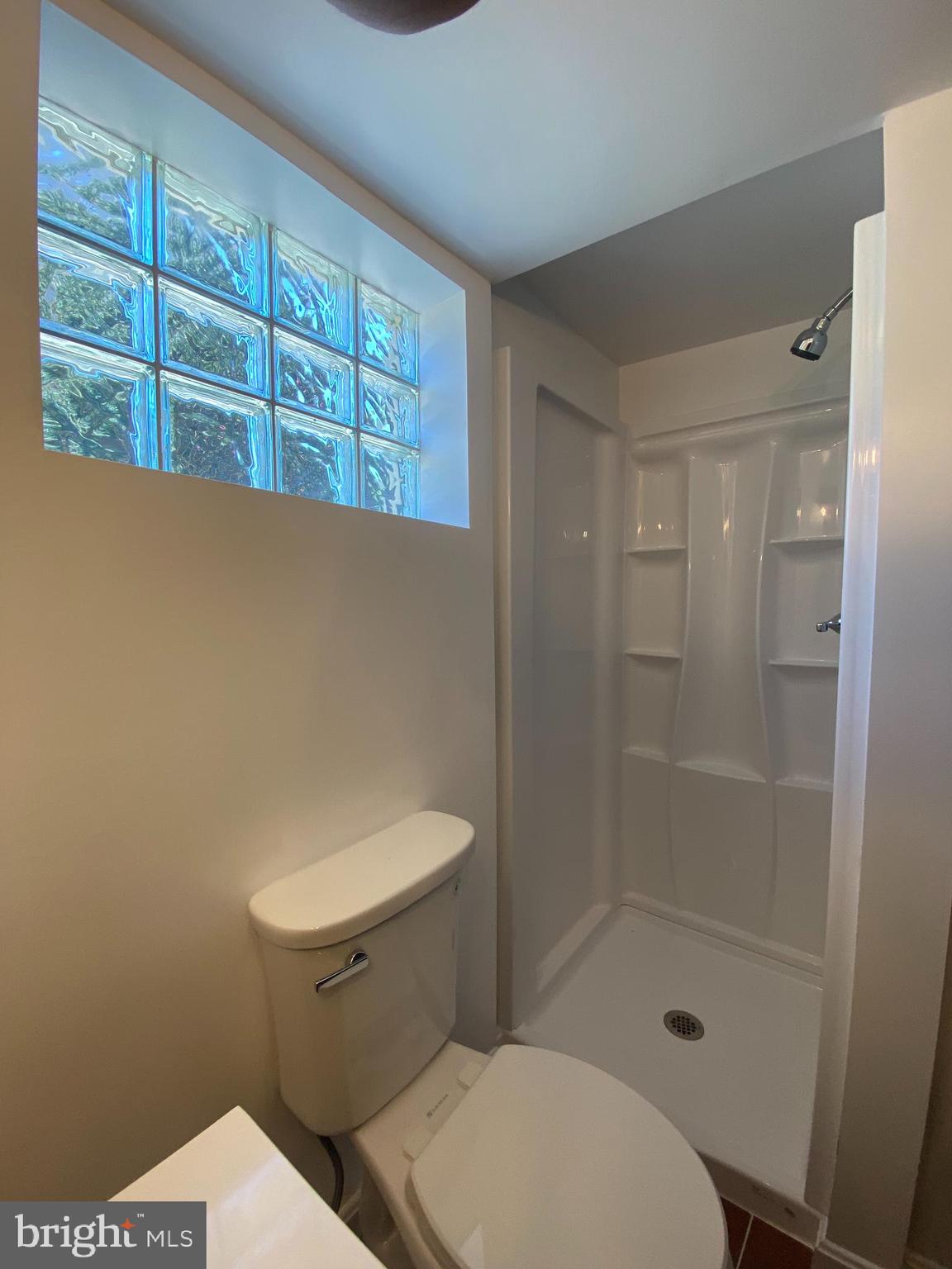 LAURAVILLE HISTORIC DISTRICT - Residential Lease