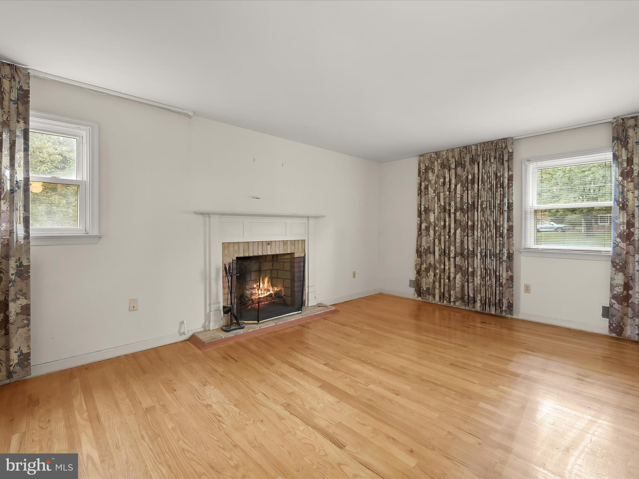 MEADOWCREST - Residential