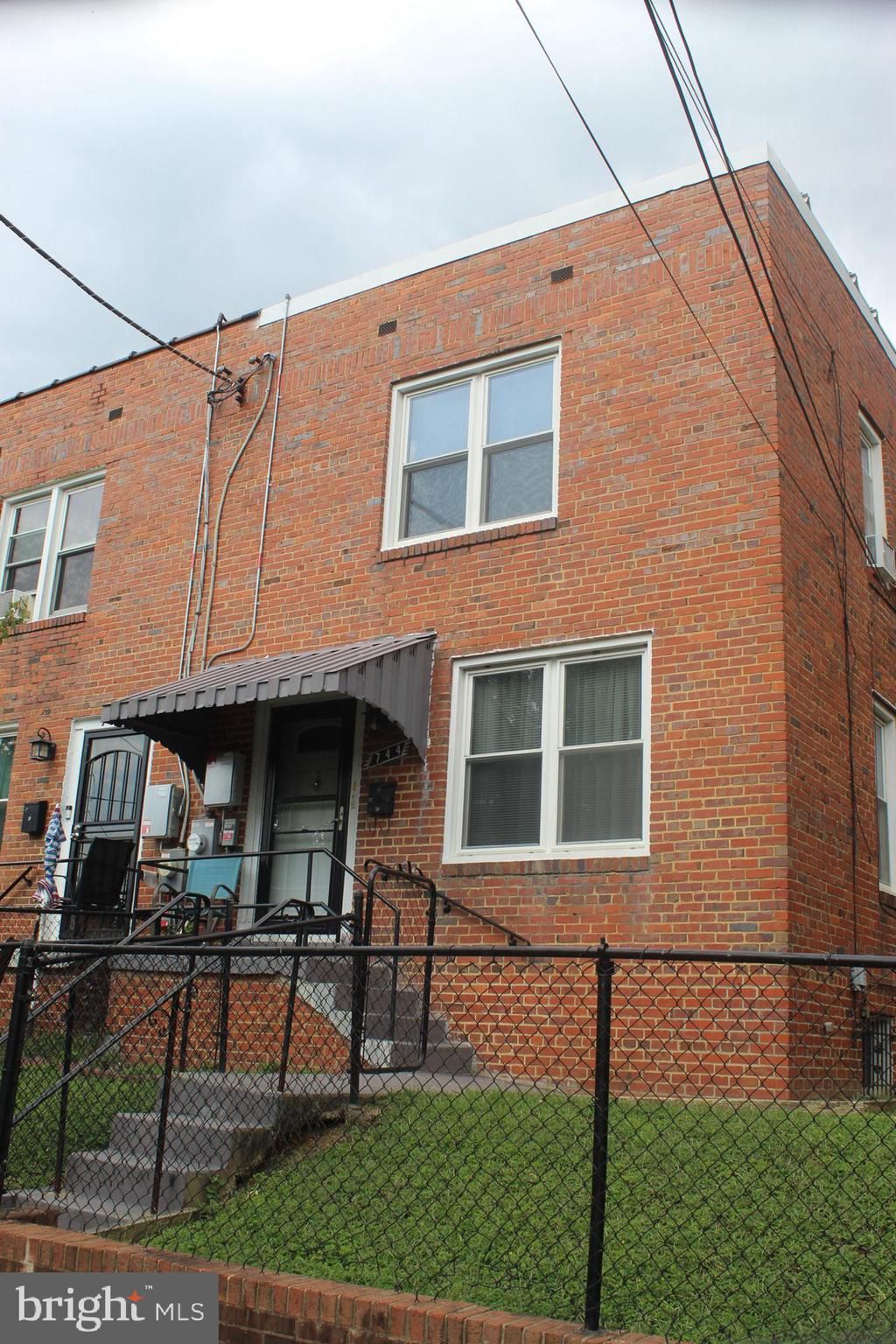 Photo of 744 Upsal Street SE, WASHINGTON, DC 20032 (MLS # DCDC2209448)