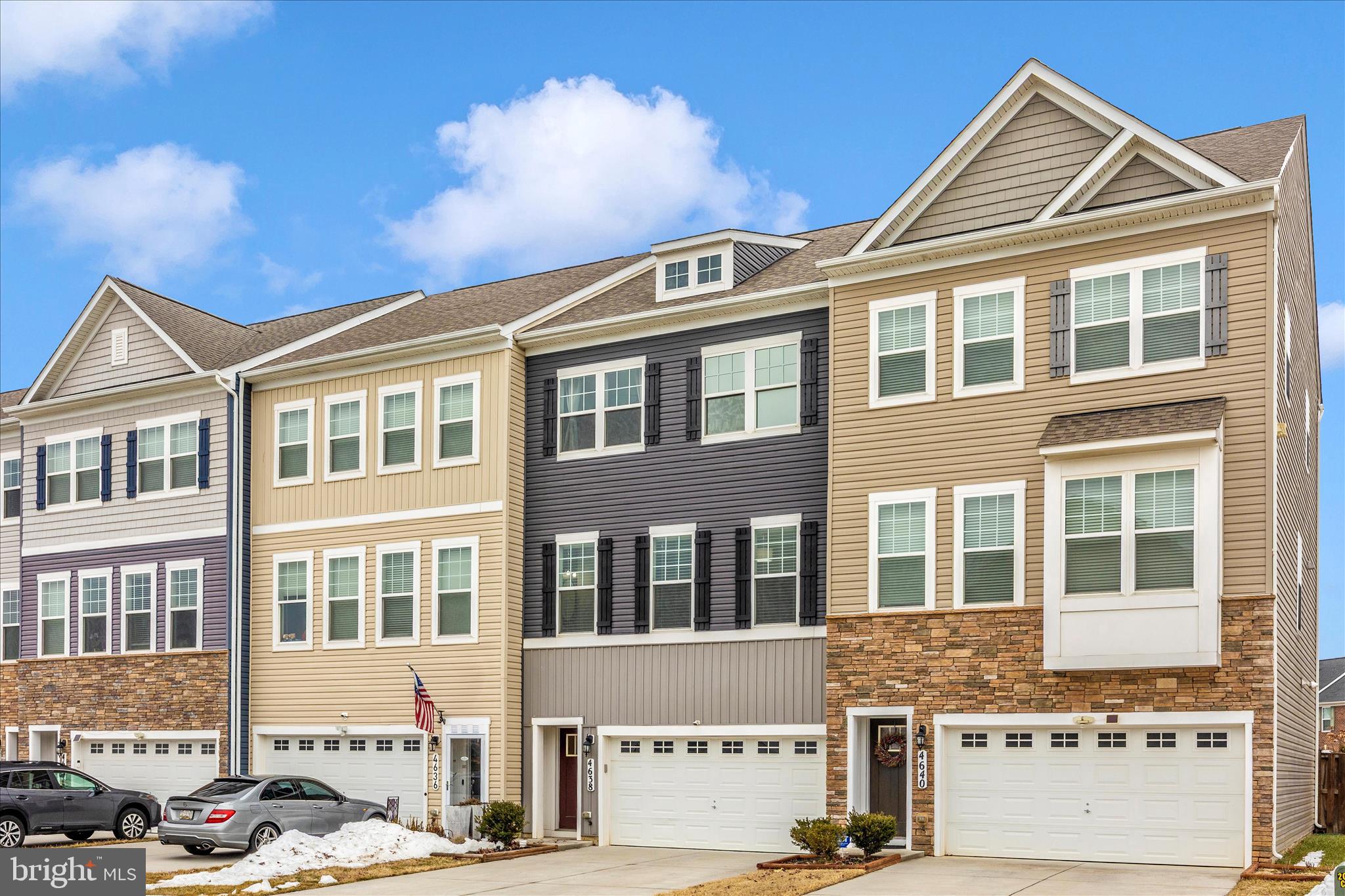 MANORS AT BALLENGER CREEK - Residential