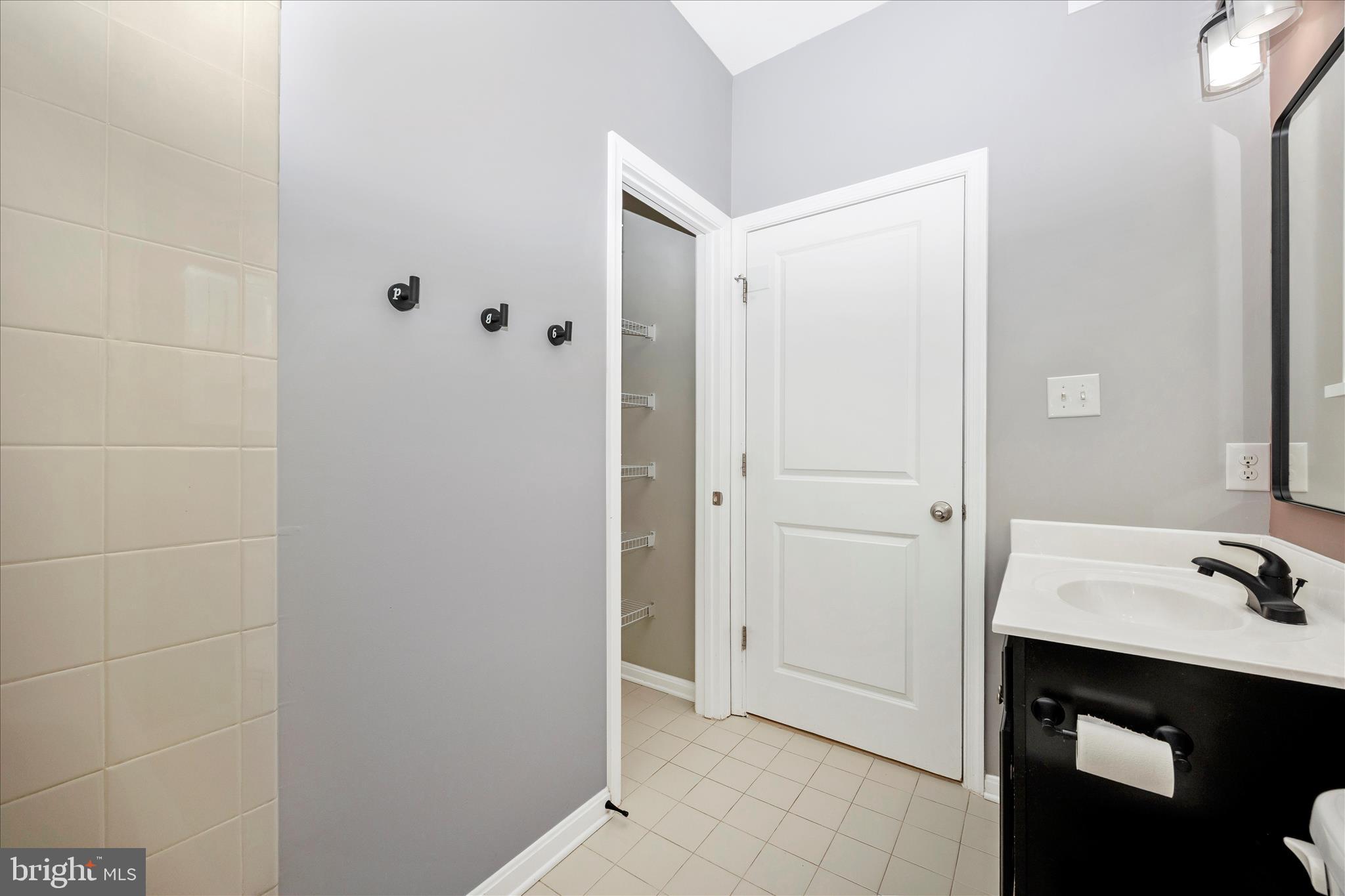 MANORS AT BALLENGER CREEK - Residential