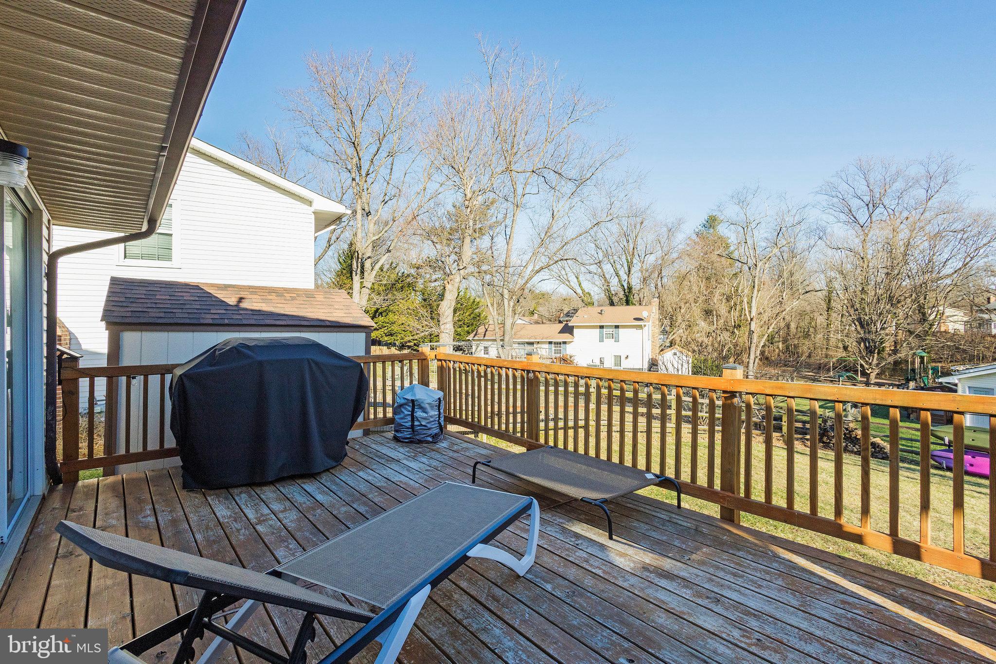 BURKE CENTRE - Residential Lease