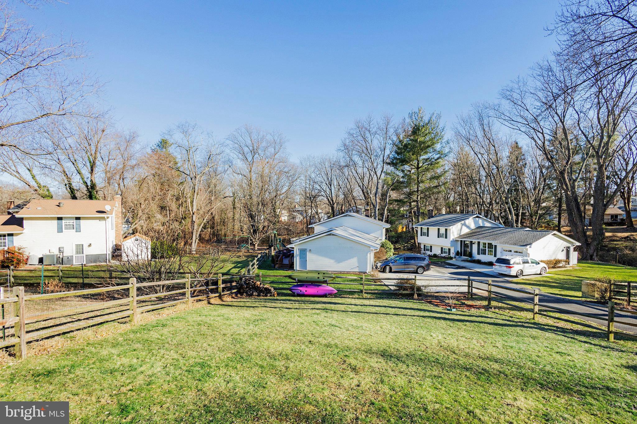 BURKE CENTRE - Residential Lease