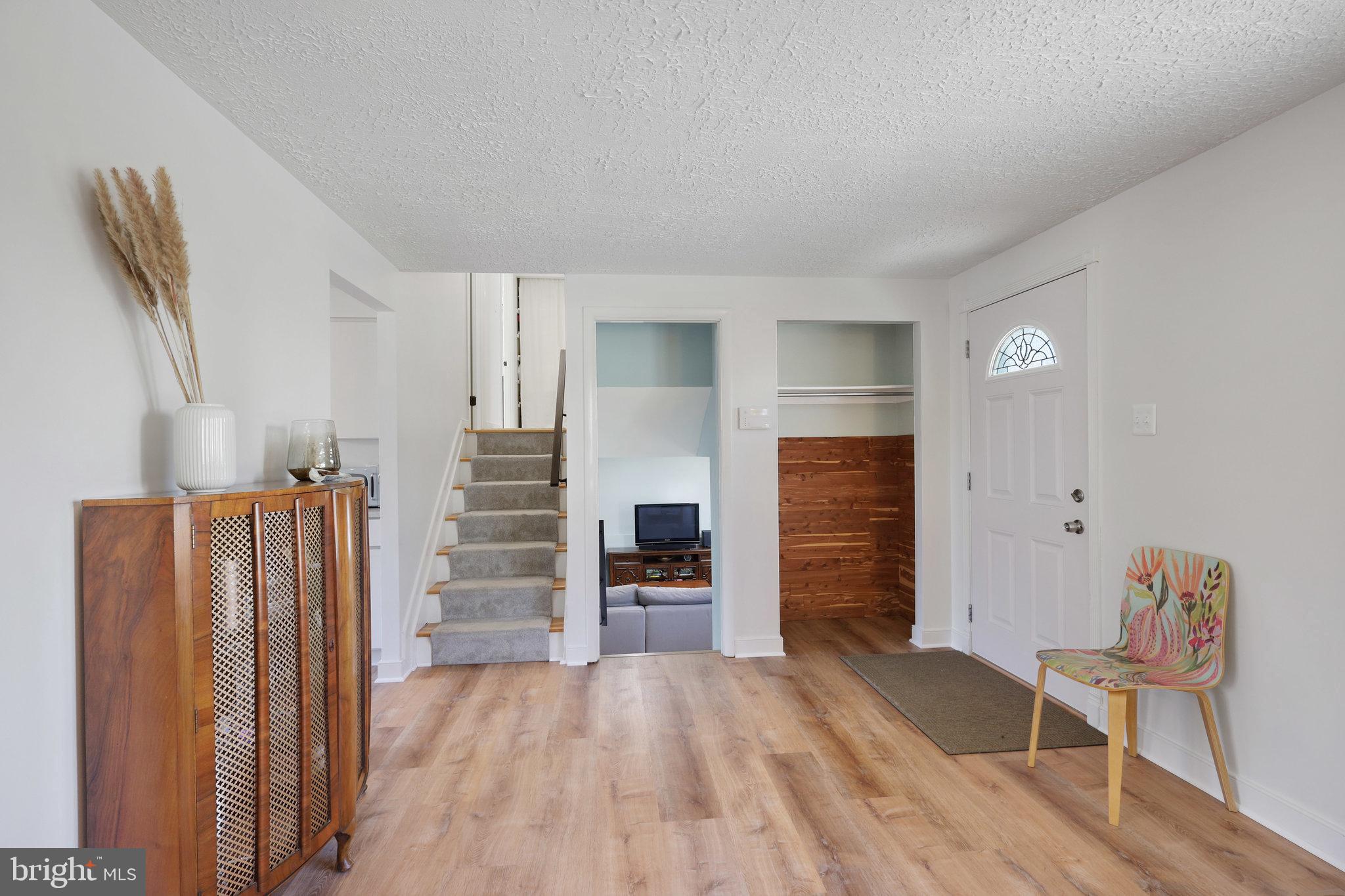 BURKE CENTRE - Residential Lease