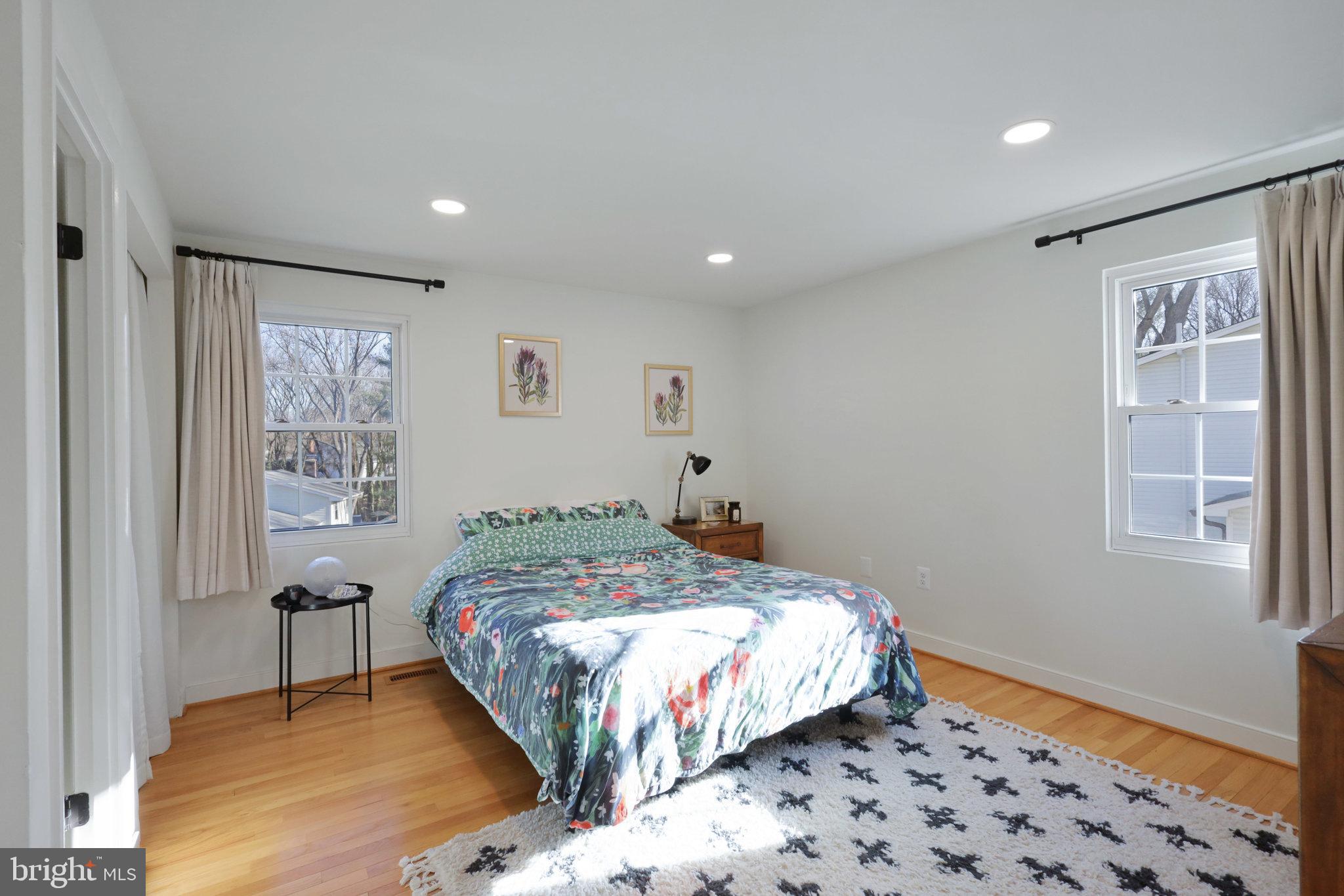 BURKE CENTRE - Residential Lease