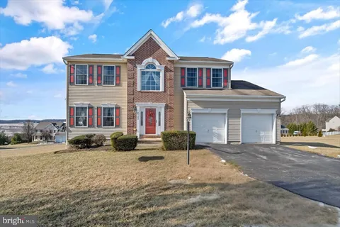 8143 Pleasant Valley Road, Stewartstown, PA MLS: PAYK2075152