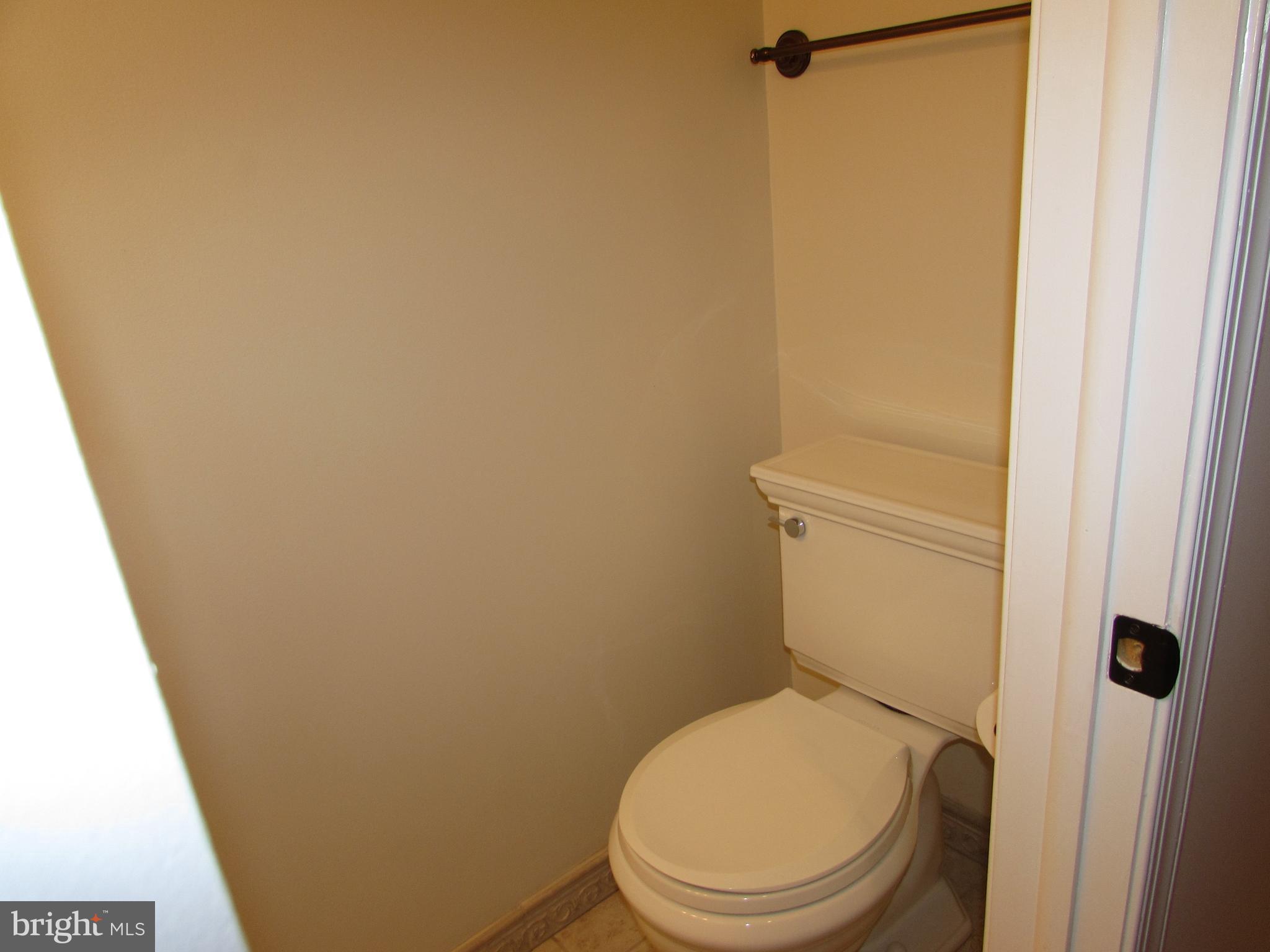 CHARING CROSS - Residential